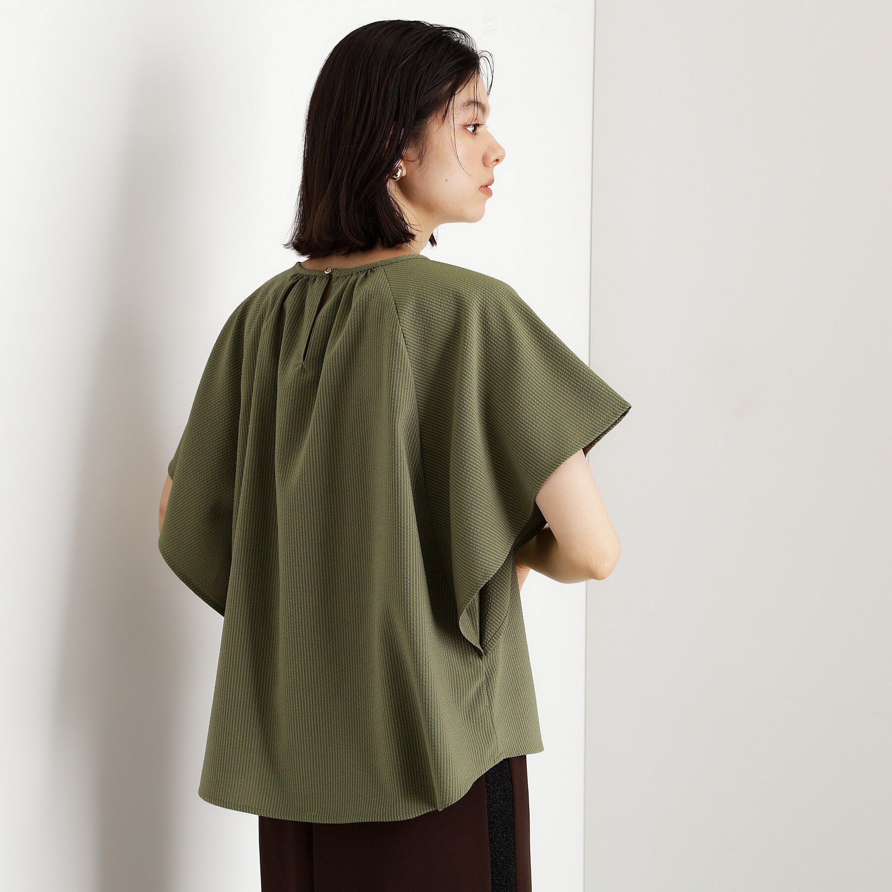 THE SHOP TK「フレアスリーブブラウス【二の腕カバー/UV/洗濯機OK】」|シャツ・ブラウス|