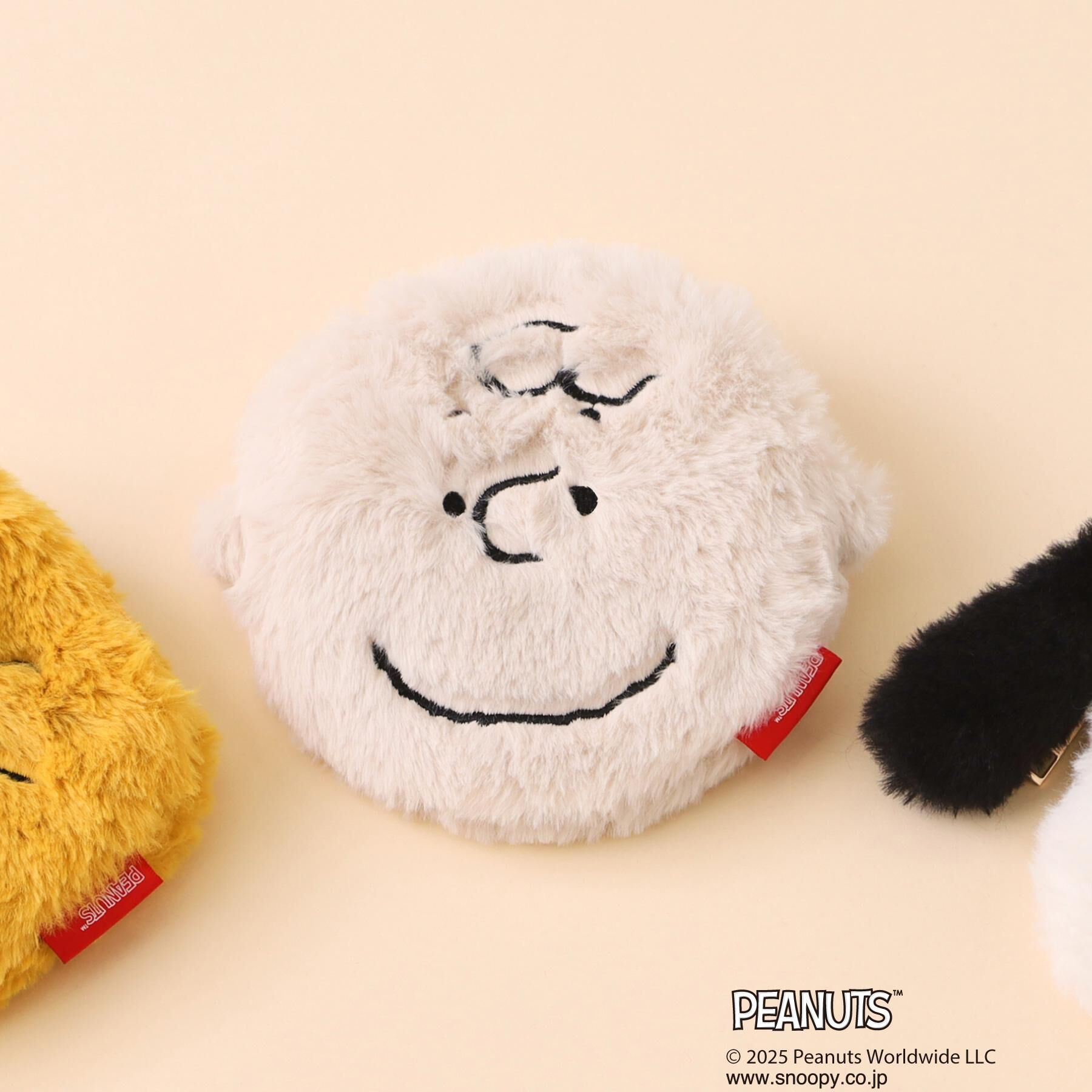 THE SHOP TK「PEANUTS/ピーナッツ チャーリー・ブラウン ファーポーチ」|ショルダー・メッセンジャー|ライトベージュ(05