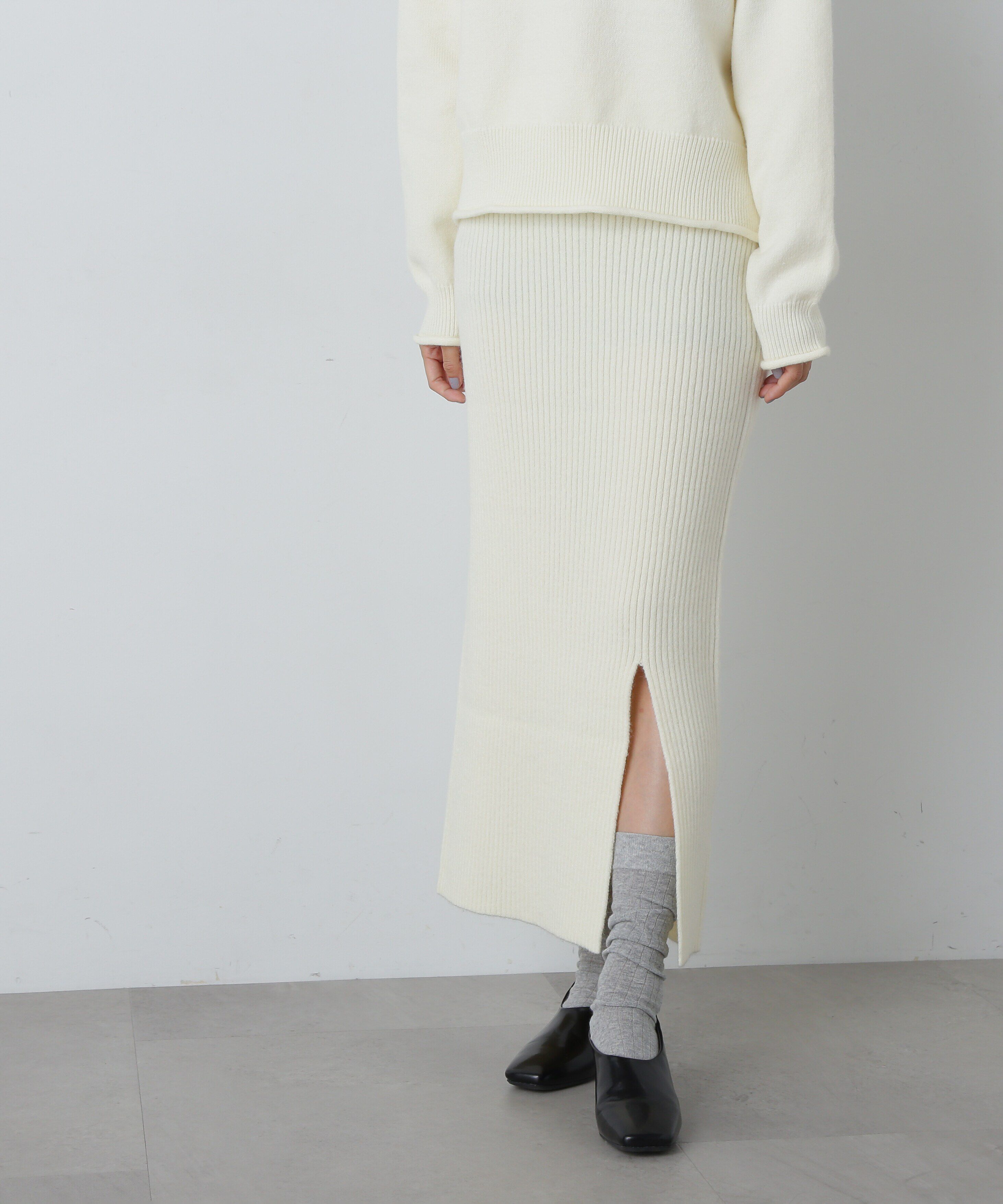  「ロールエッジゆるニットセットアップ」|ワンピース|