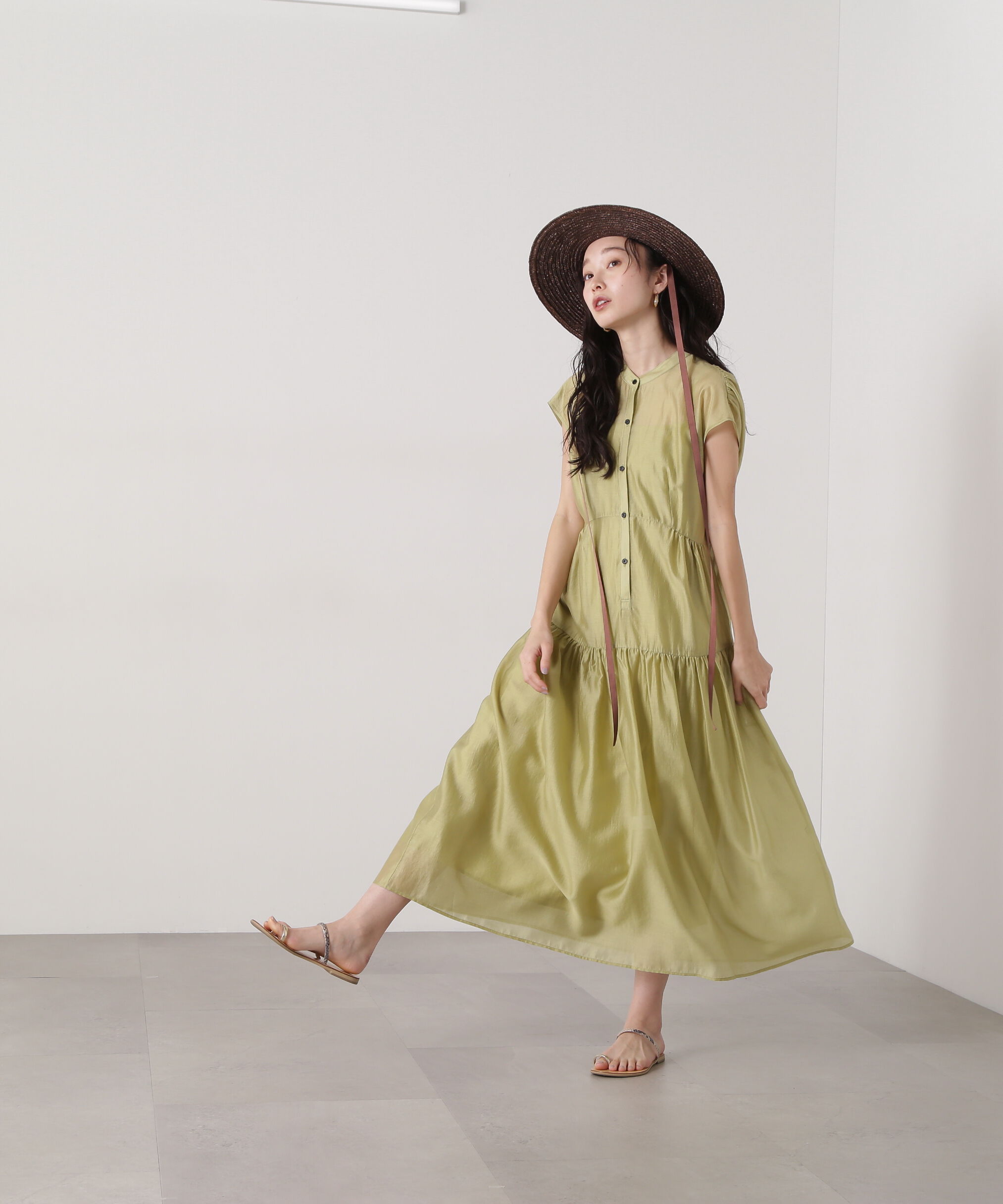  「バンドカラーシアーワンピース」|ワンピース|