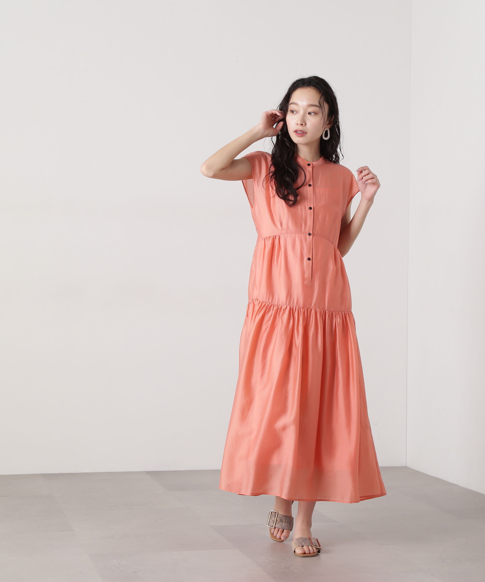  「バンドカラーシアーワンピース」|ワンピース|