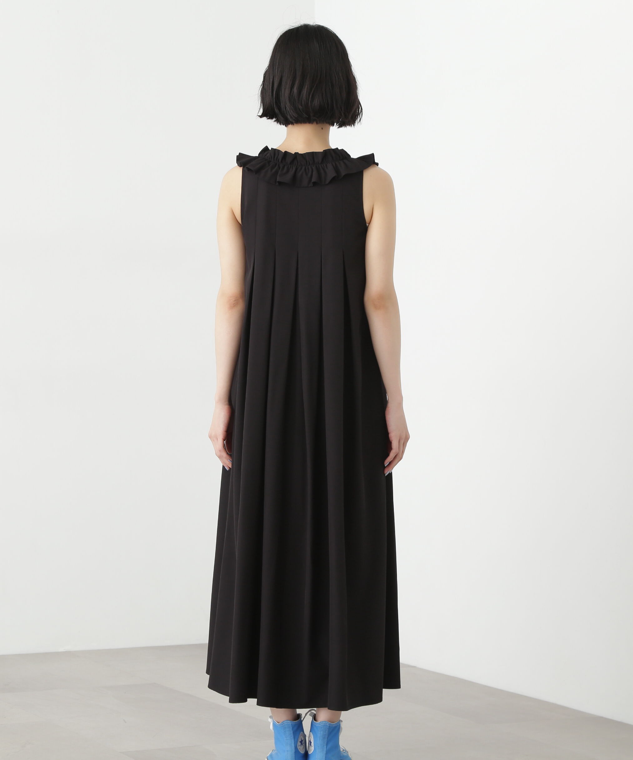  「ラッフルショルダーワンピース」|ワンピース|