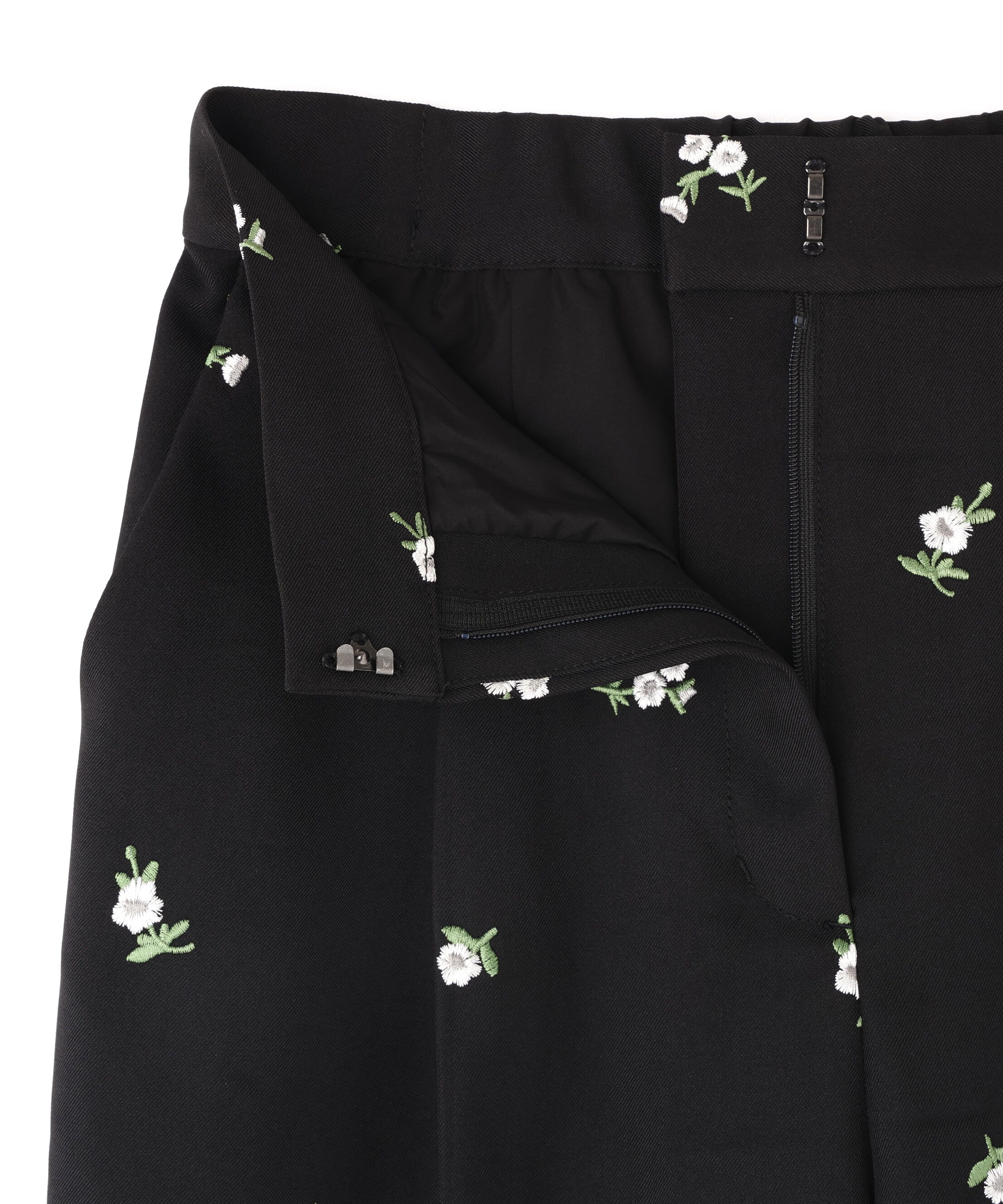  「エンブロイダリーフラワーパンツ」|その他|