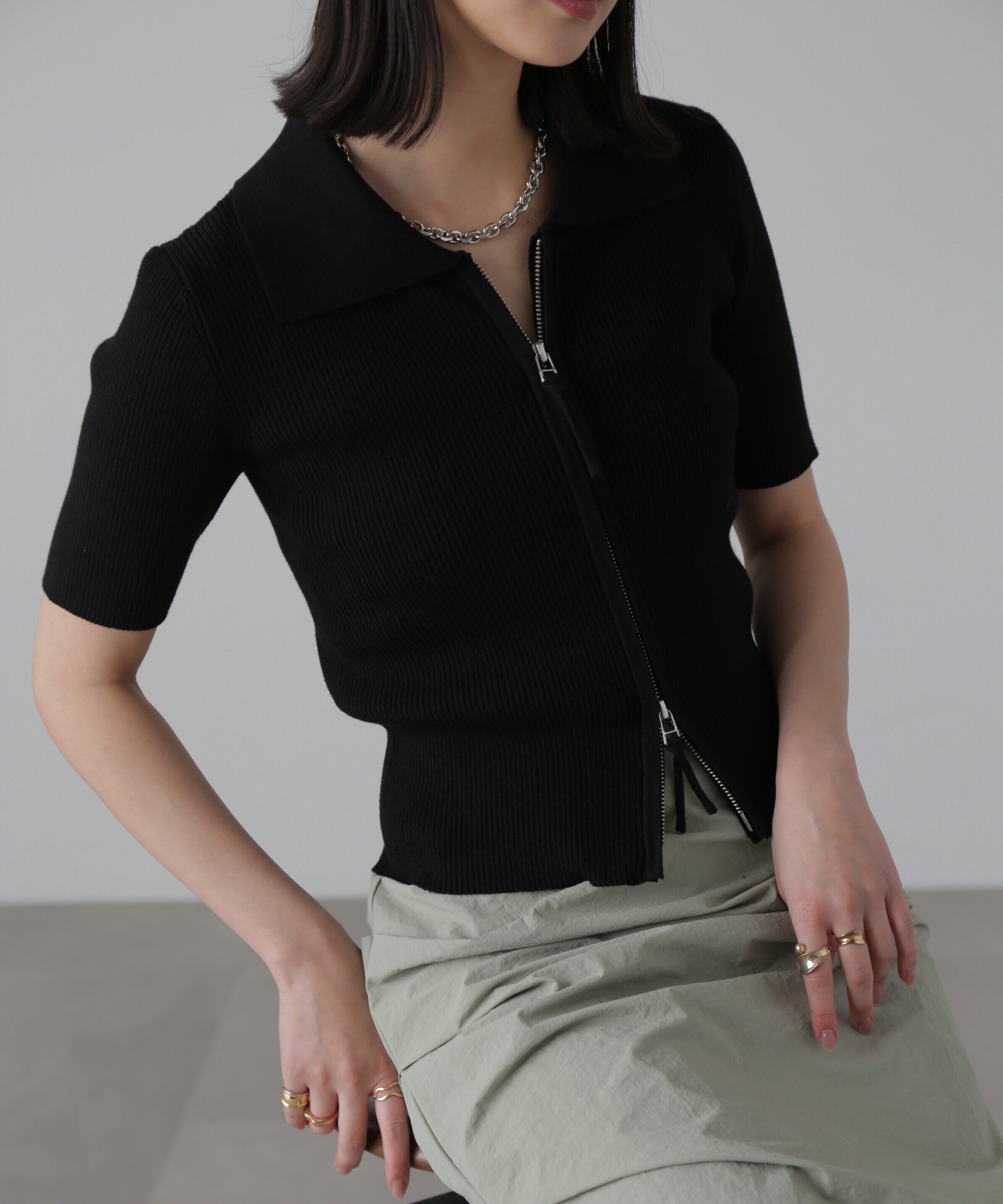  「ジップアップ半袖リブニット」|ニット・セーター|