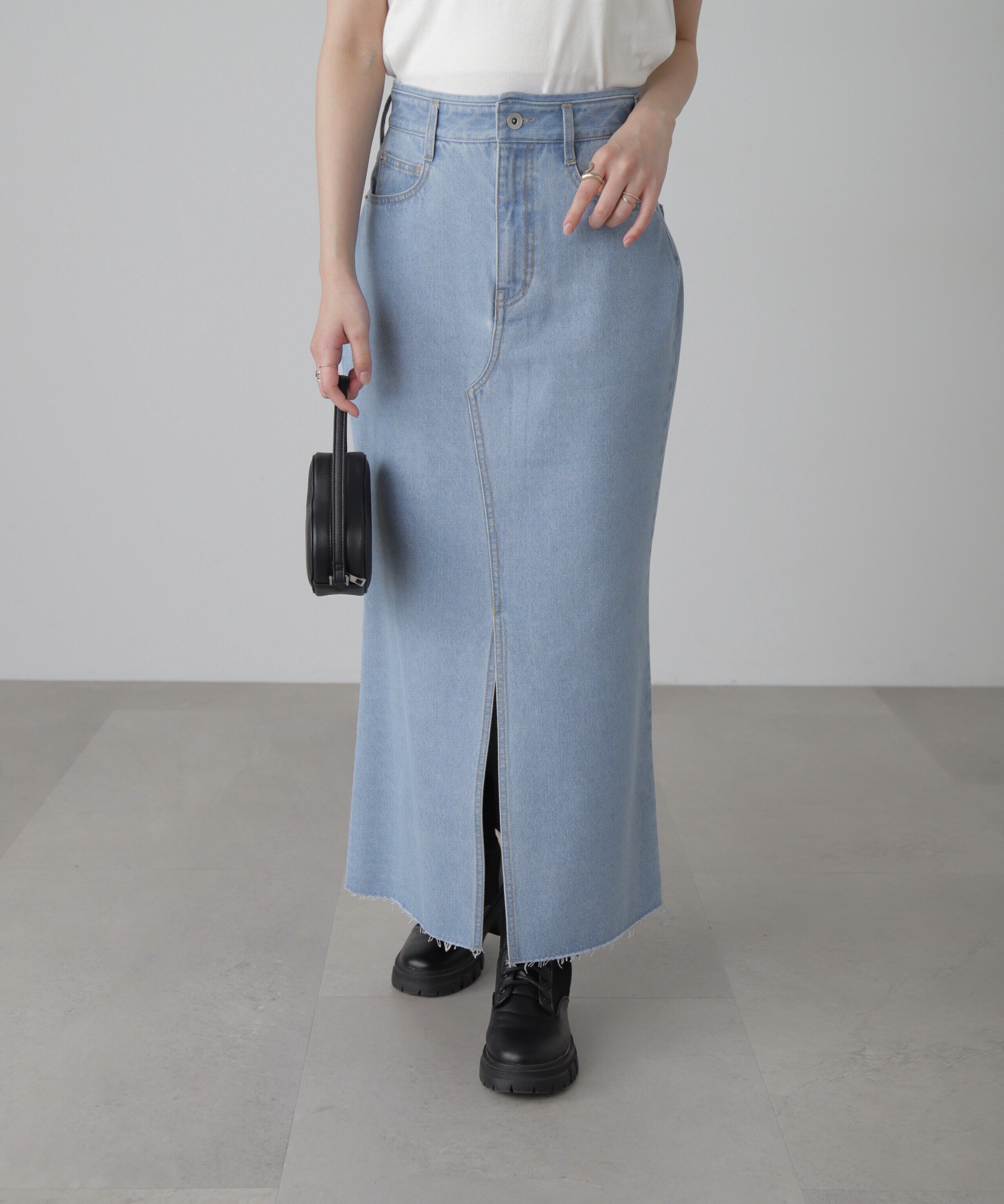  「フロントスリットナローデニムスカート」|スカート|