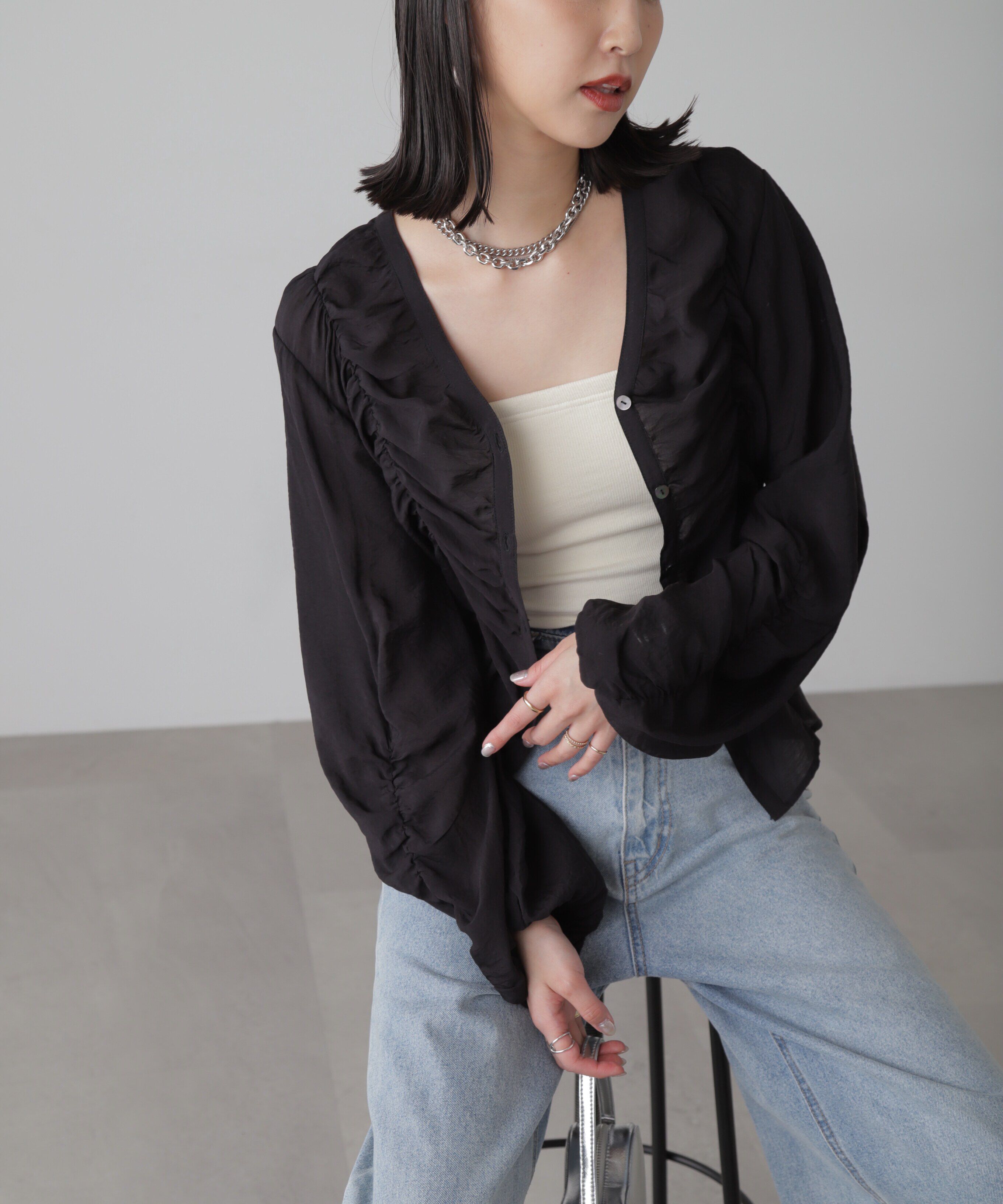  「Vネックシャーリングブラウス」|シャツ・ブラウス|