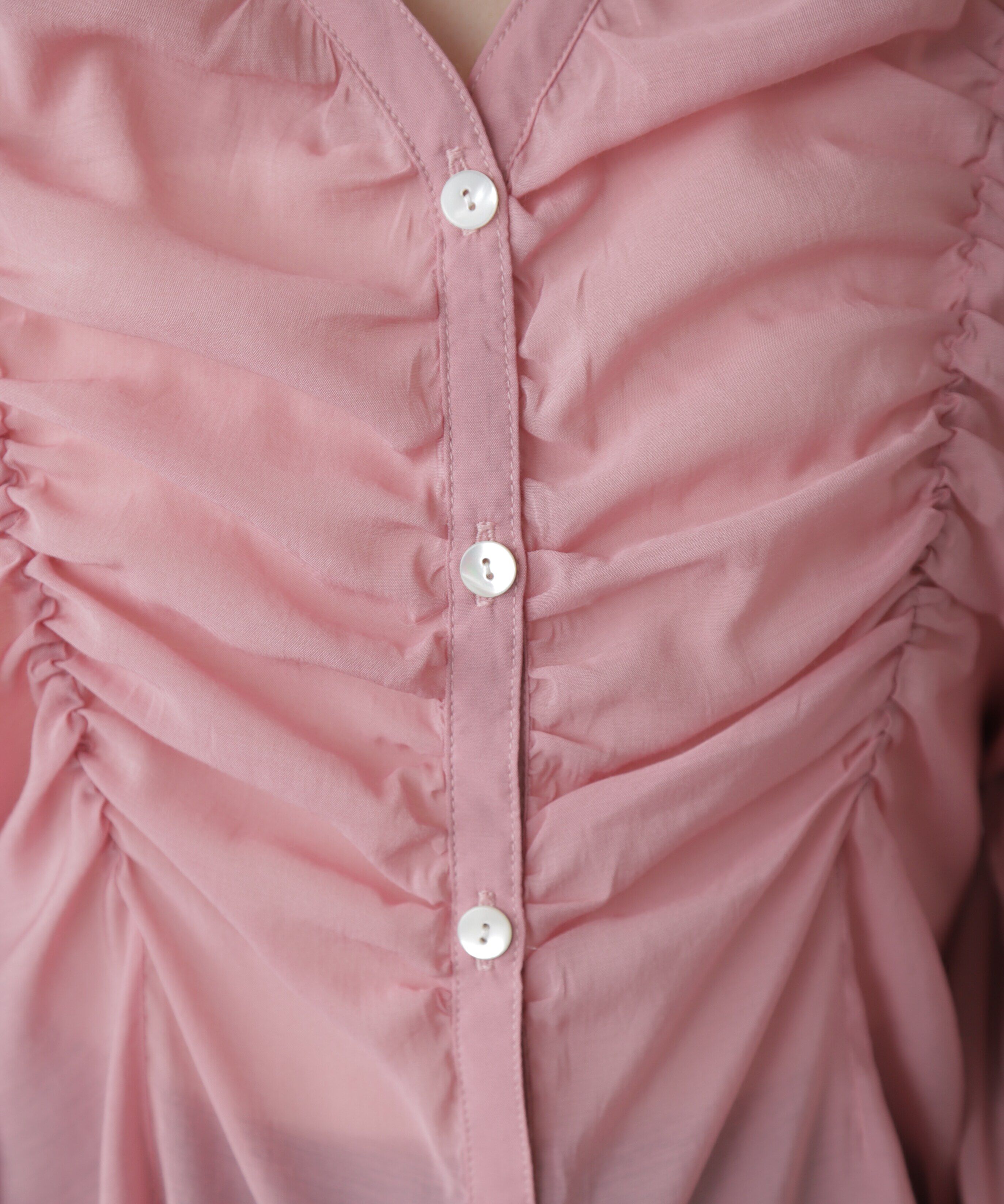  「Vネックシャーリングブラウス」|シャツ・ブラウス|