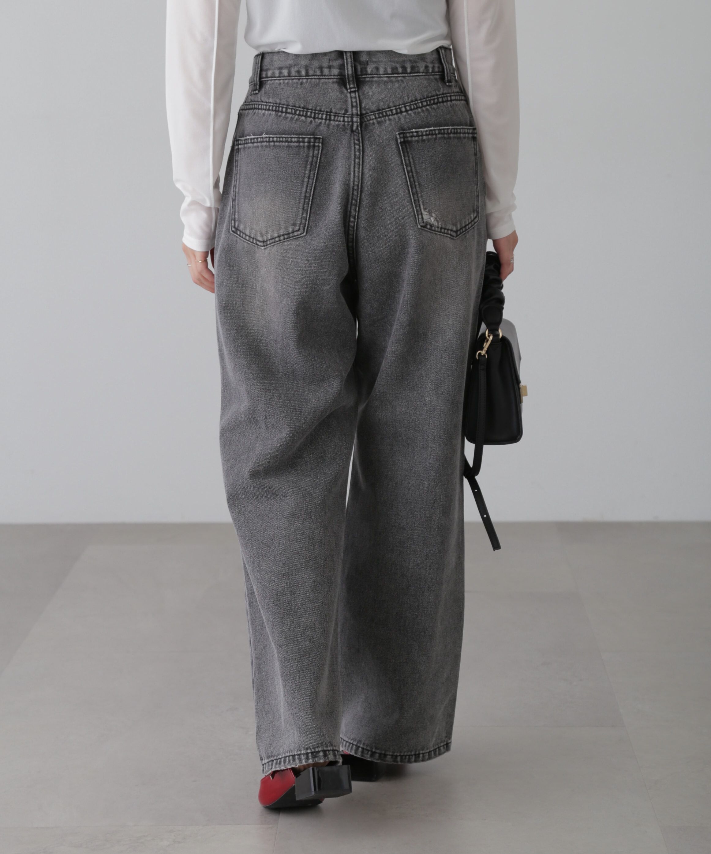  「ストレートワイドクラッシュデニムパンツ」|その他|