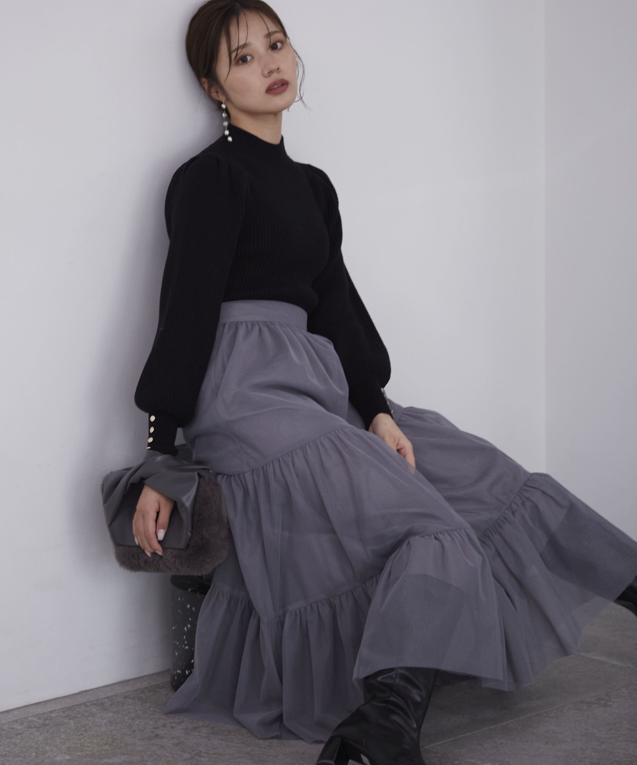 PROPORTION BODY DRESSING「重ねラメチュールティアードスカート24AW」|スカート|チャコール2