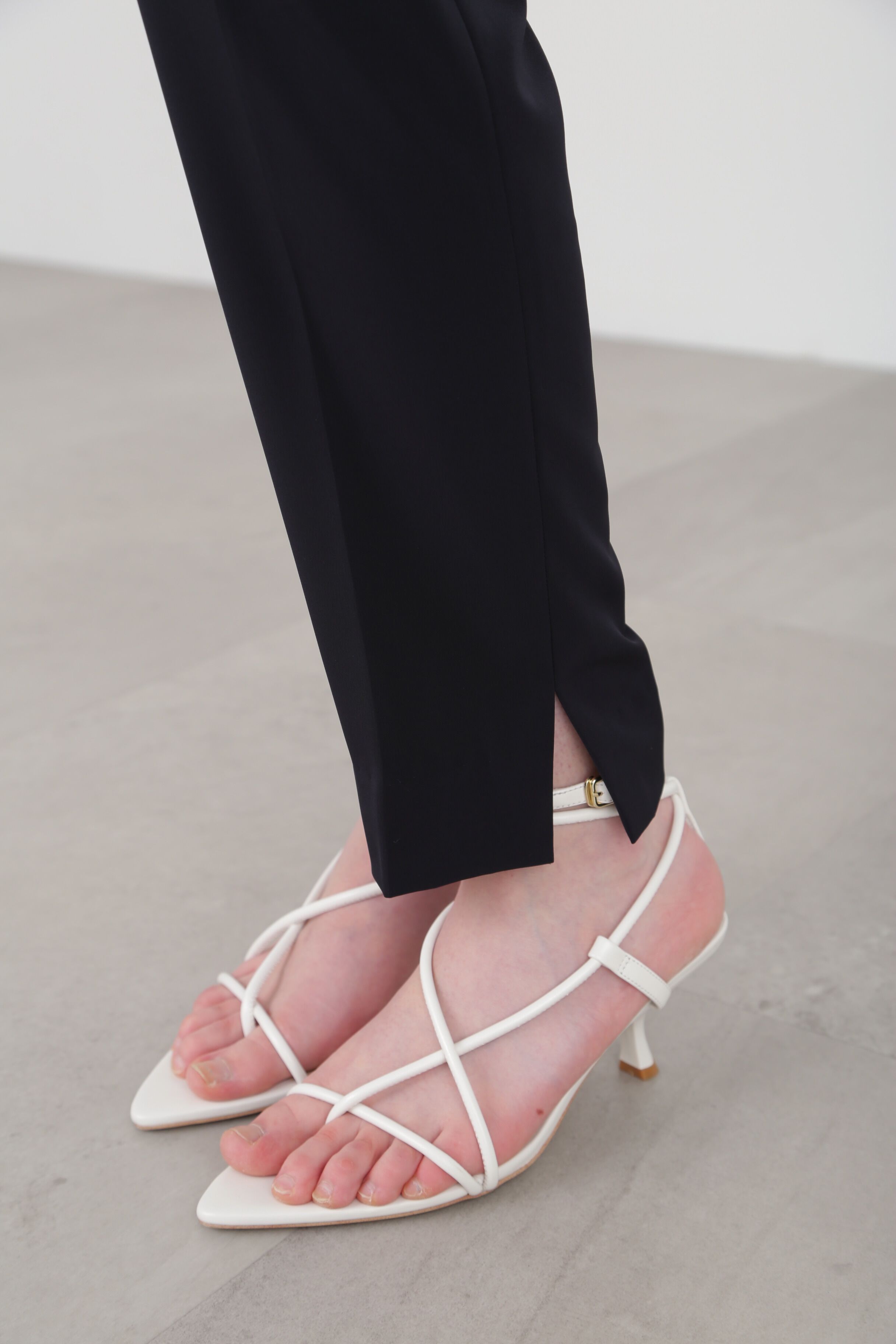  「◆サイドスリットセンタープレスパンツ」|その他|