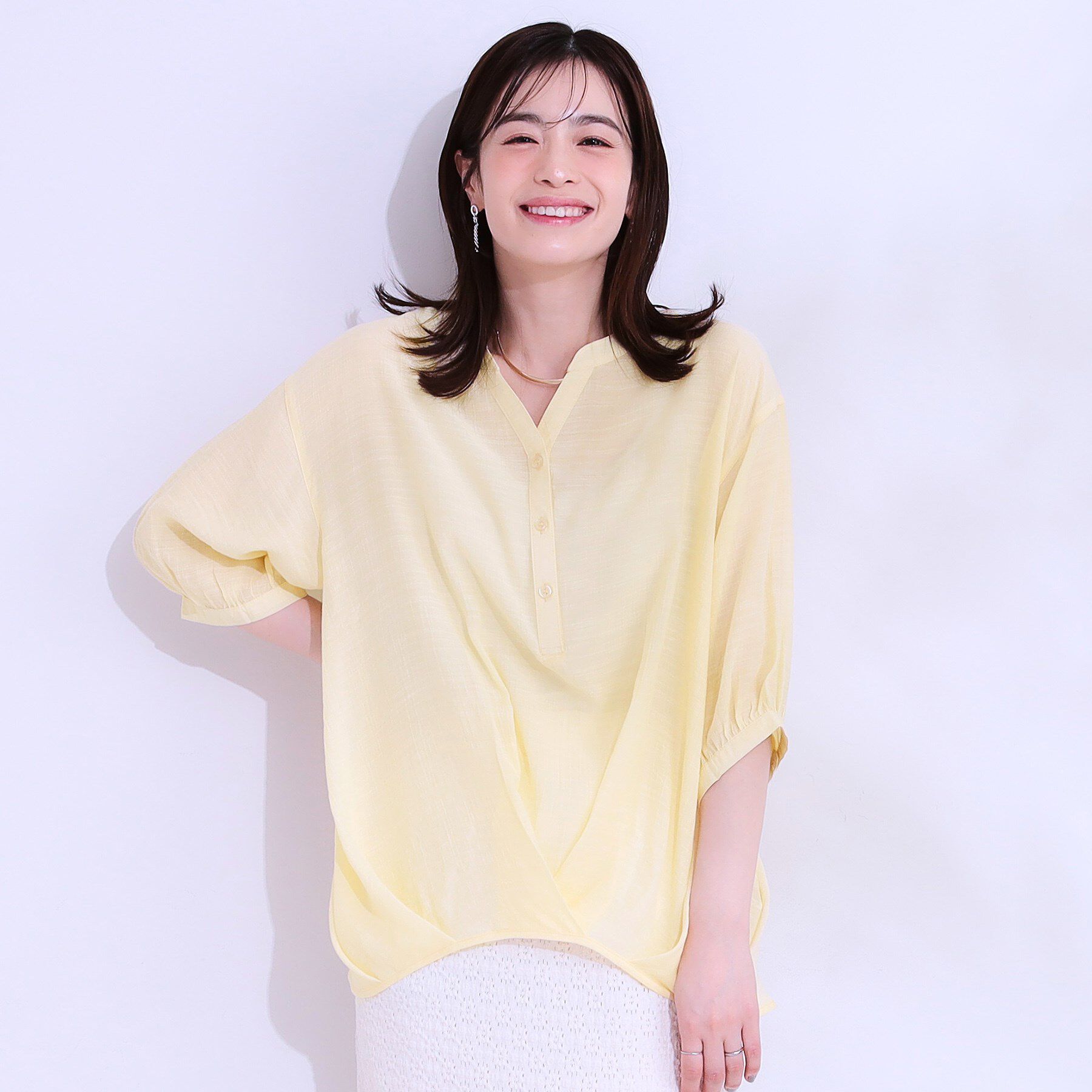 SHOO･LA･RUE「【S-LL】インせず腰回りすっきり フロントタックブラウス」|シャツ・ブラウス|