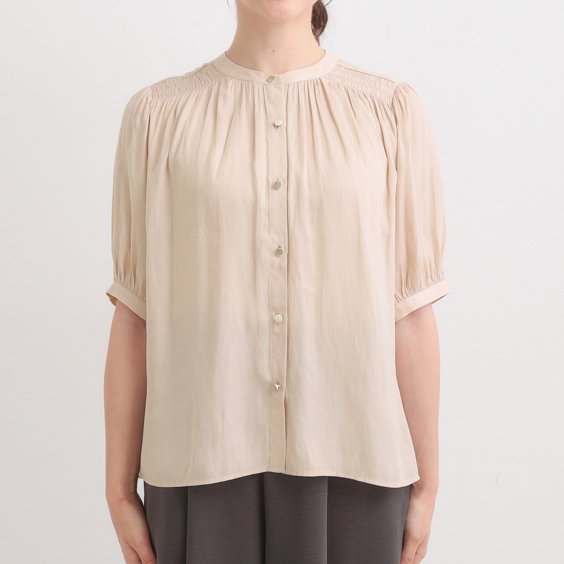 SHOO･LA･RUE「【洗える/S-LL】お仕事にもデイリーにも サテン5分袖ブラウス」|シャツ・ブラウス|