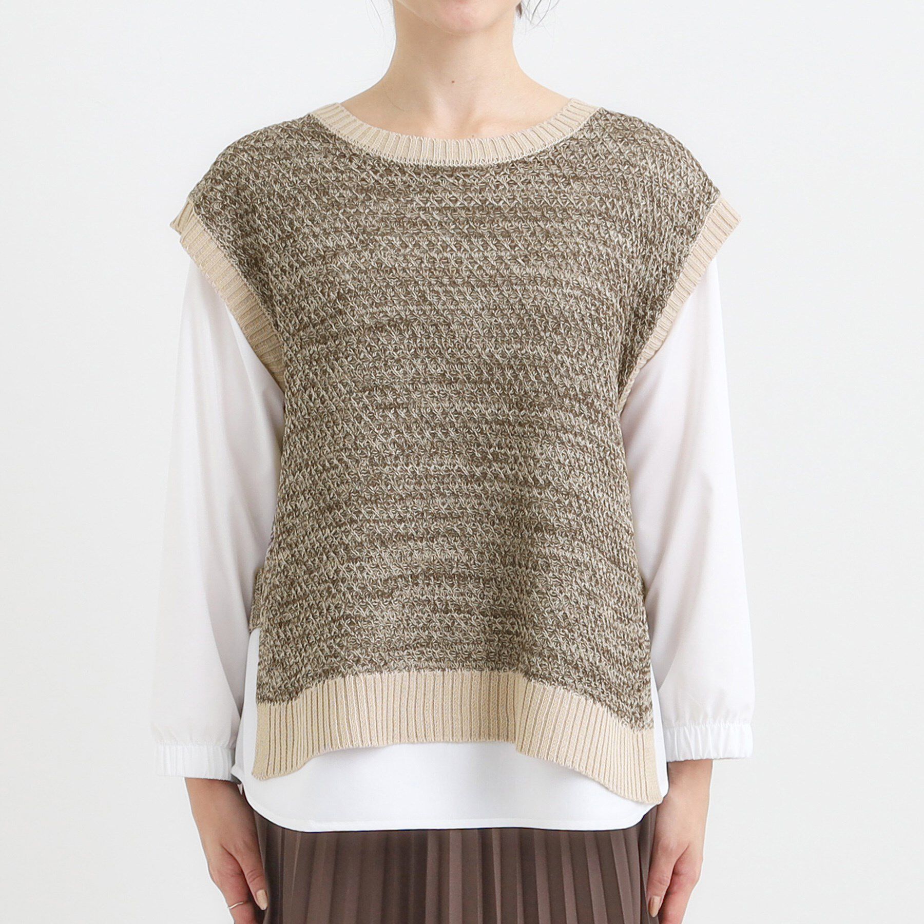 SHOO･LA･RUE「【2点セット/S-LL】着回しいろいろ 編み柄ベスト&times;ブラウス」|ニット・セーター|