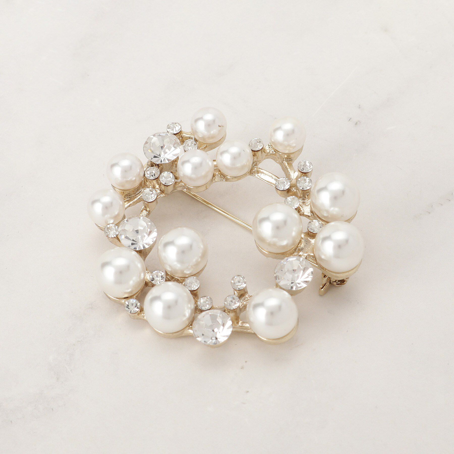 SHOO･LA･RUE「【セレモニー】ブローチ」|ブローチ・コサージュ|ゴールド(107)