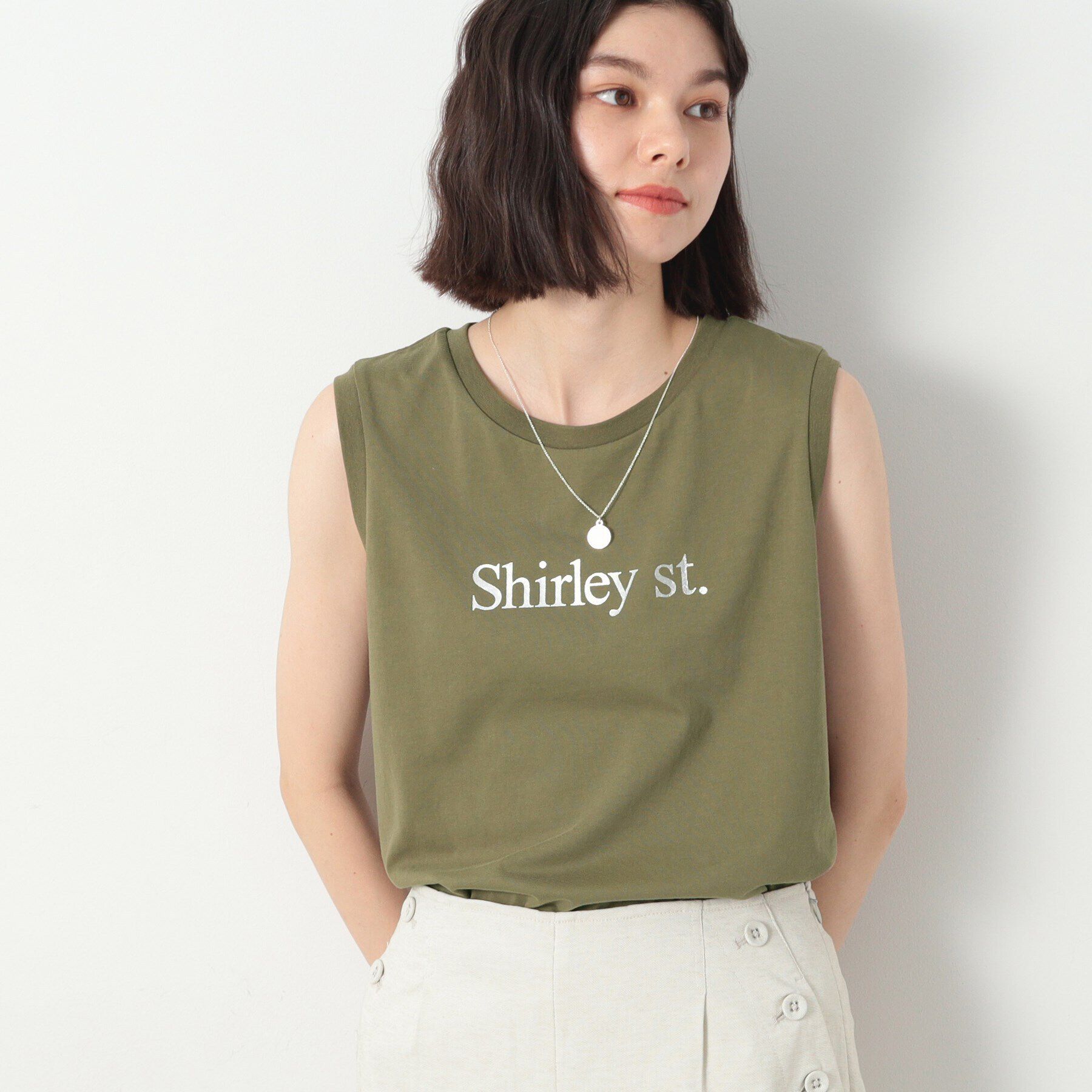 Dessin「箔ロゴプリントスリーブレスTシャツ（XS～L）」|Tシャツ・カットソー|カーキ(027)