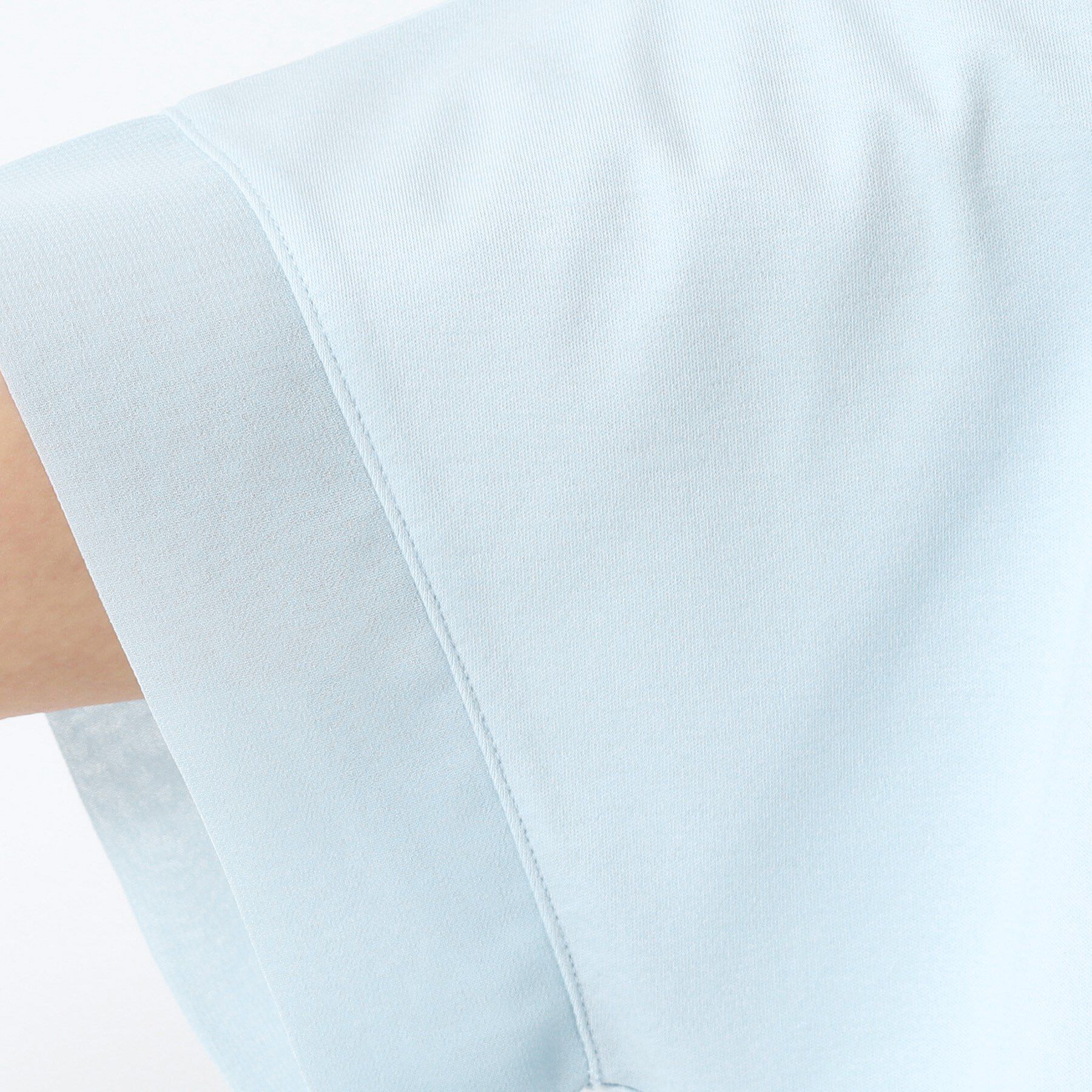 Dessin「【接触冷感・洗える】美光沢カットソーゆったりシルエット」|Tシャツ・カットソー|