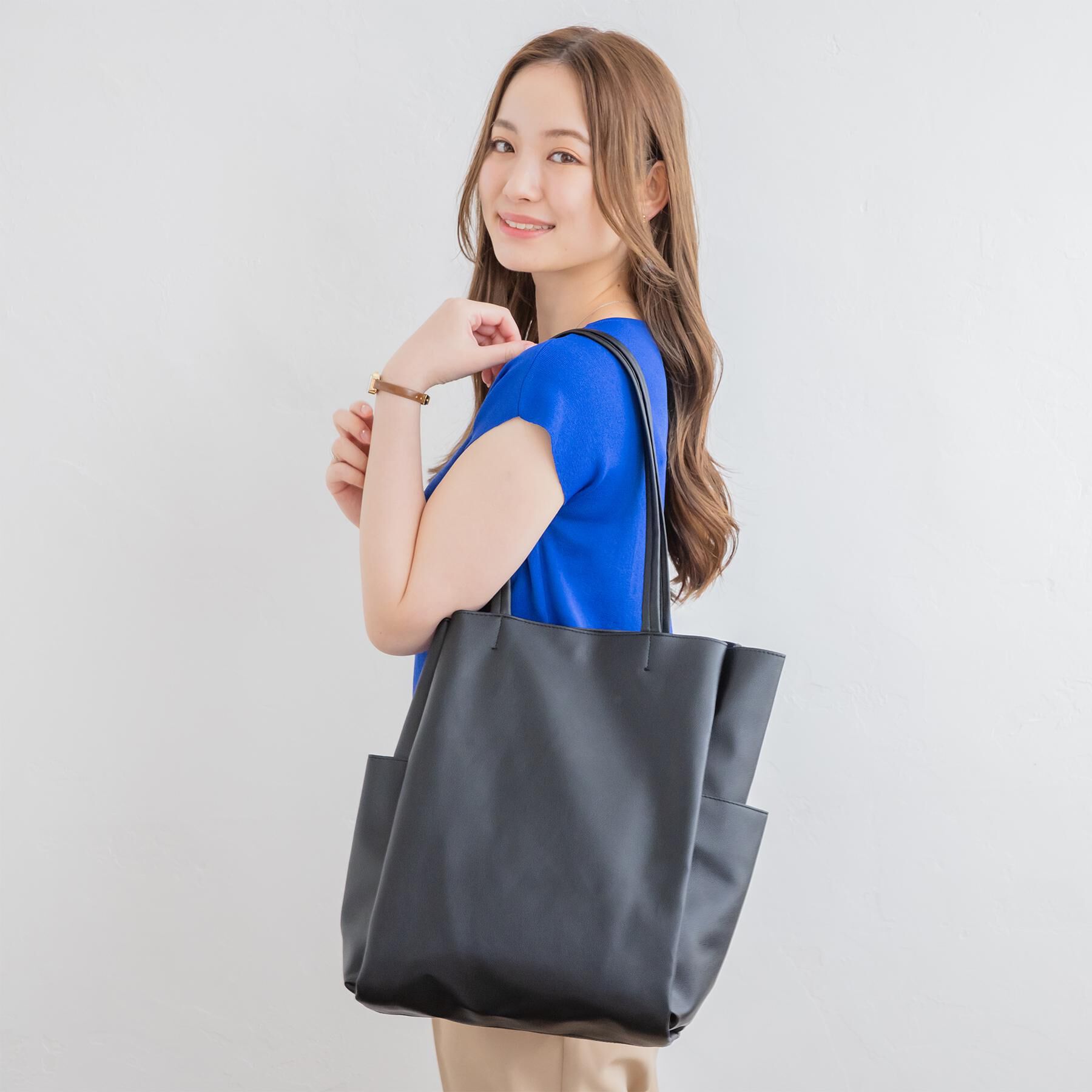 ITS&rsquo;DEMO「【A4対応／6ポケット】収納上手になれるトート」|トートバッグ|