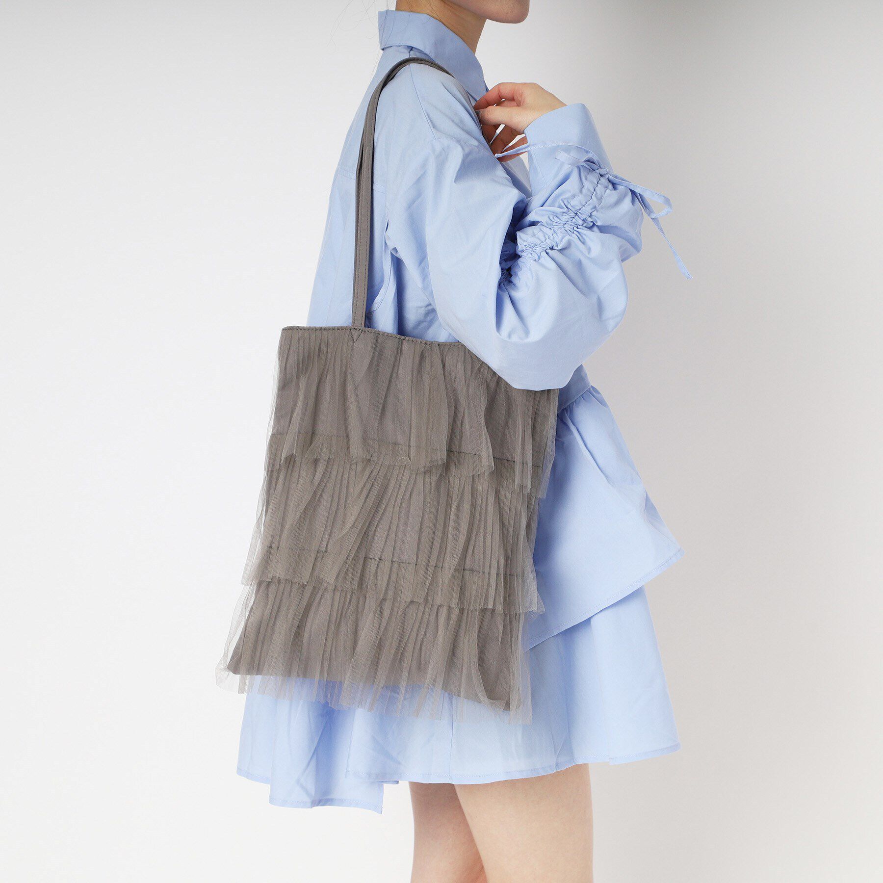 Ober Tashe「軽量 チュールティアードフリルトート」|トートバッグ|