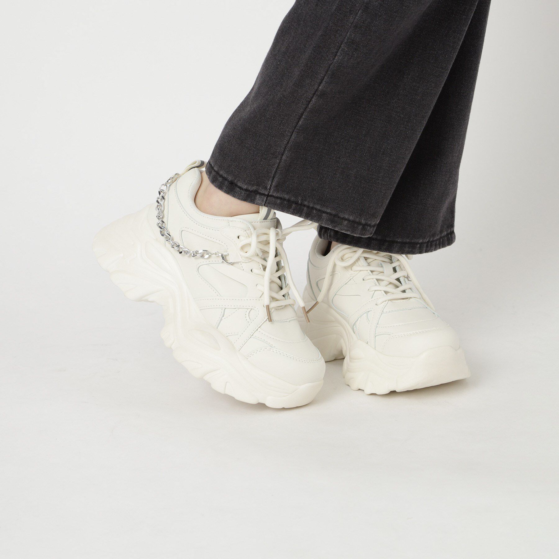 csT&P「【2WAYチェーン付き】軽量ボリュームソール厚底スニーカー」|スニーカー|