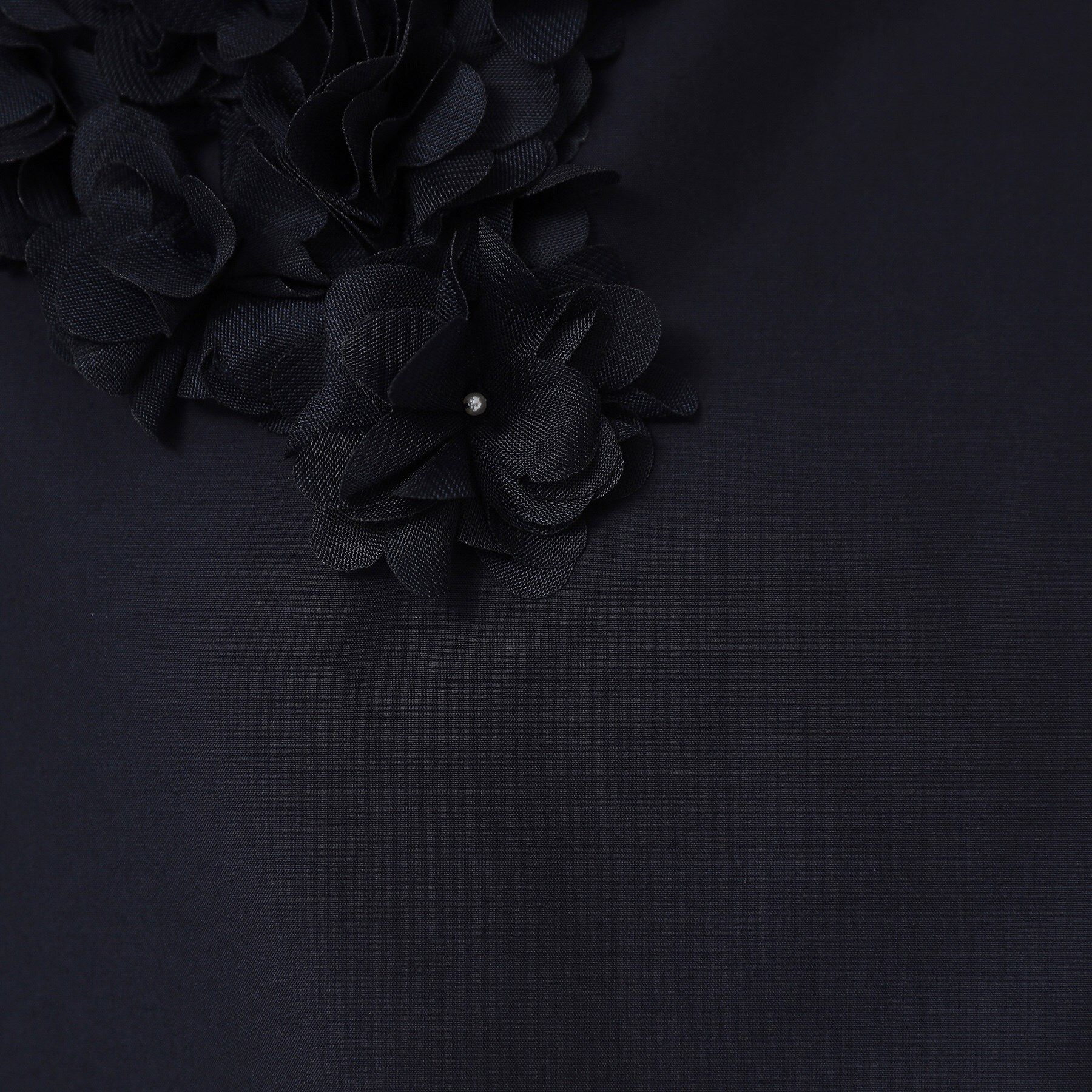 SunaUna「【接触冷感／ペプラム】コサージュ風ブラウス」|シャツ・ブラウス|