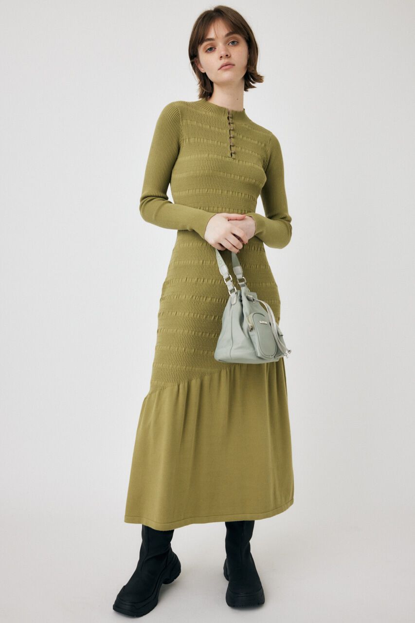 MOUSSY「FLARE HEM KNIT ドレス」|ワンピース|