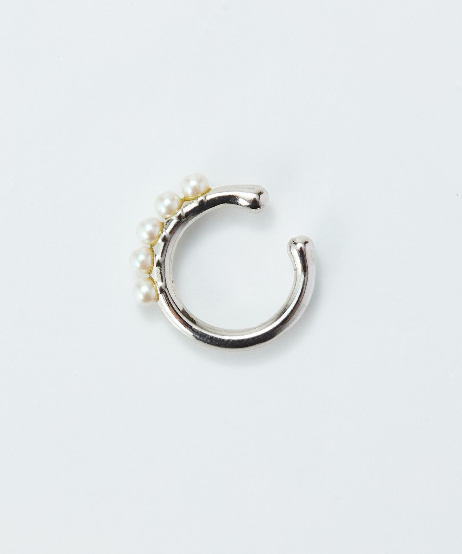 Phoebe「【金属アレルギー対応】パールフローイヤーカフ　シルバー/ニッケルフリー」|イヤーカフ|