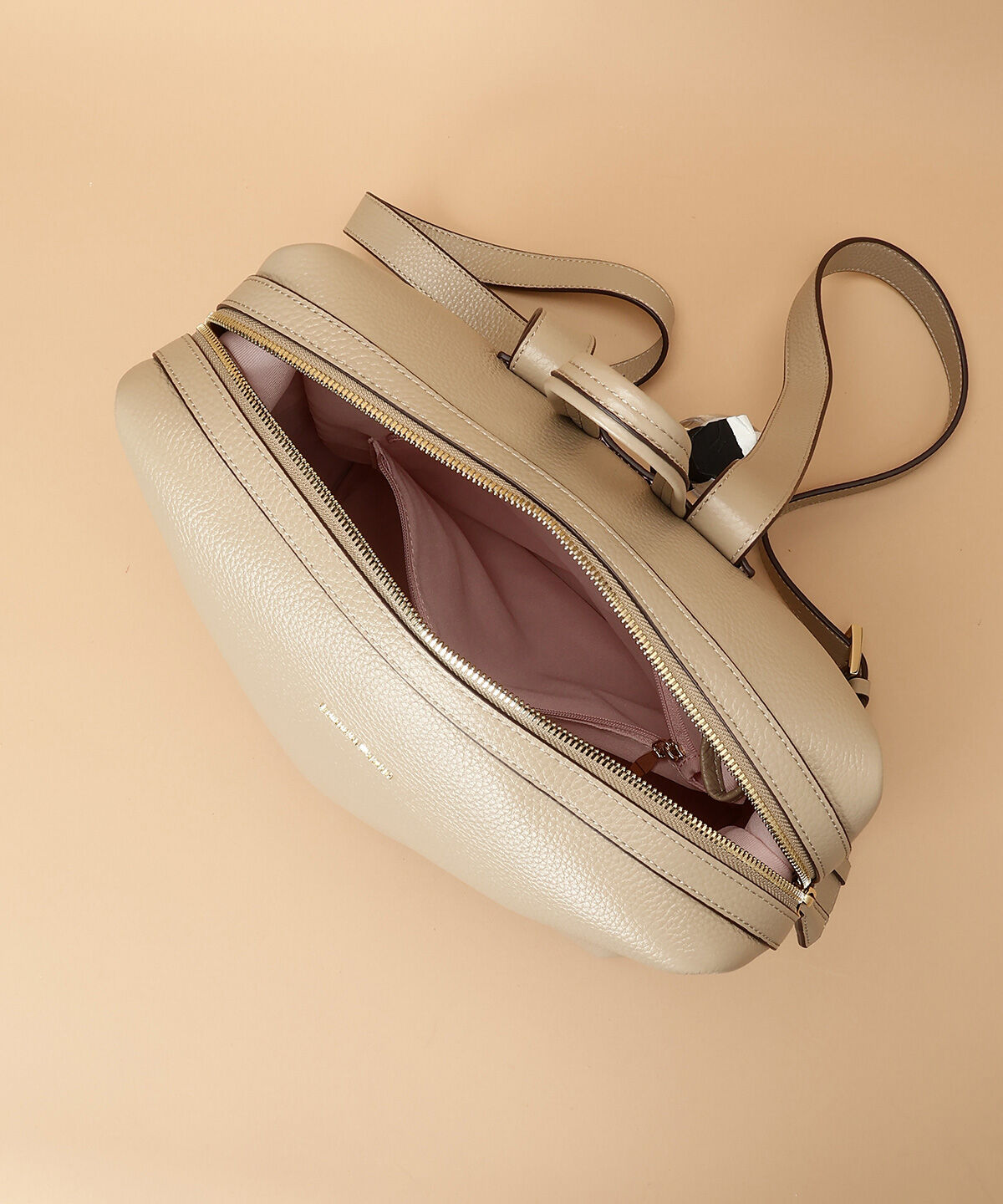 Samantha Thavasa「シボ型押しレザーリュック」|リュック|