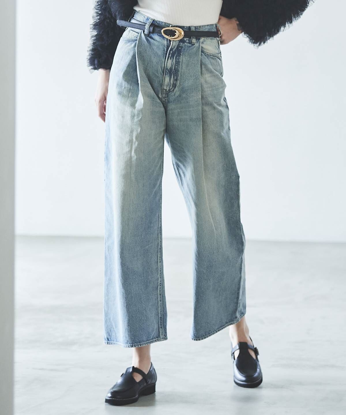 アンドクチュール「タックワイドデニムパンツ」|デニム|ブルー