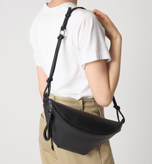 ODETTE E ODILE「＜TOV＞BUFF BODY」|ショルダー・メッセンジャー|