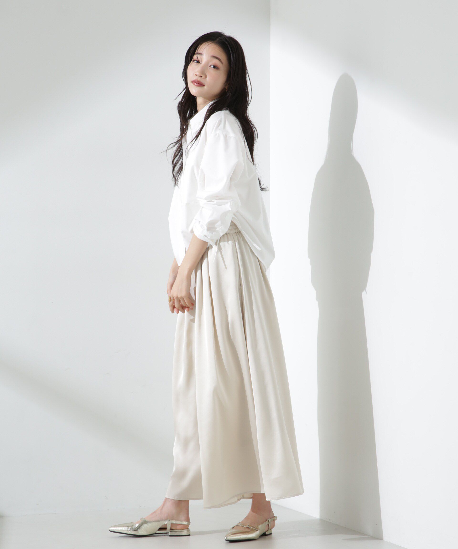 nano･universe「サテンギャザースカートパンツ（セットアップ可）」|チノ|
