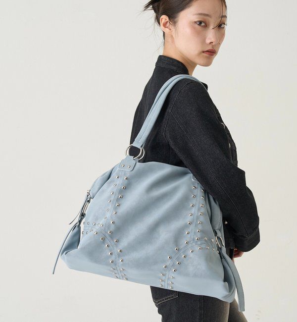  「【WEB限定】STUDDED FAUX LEATHER BOSTON BAG」|ボストンバッグ|