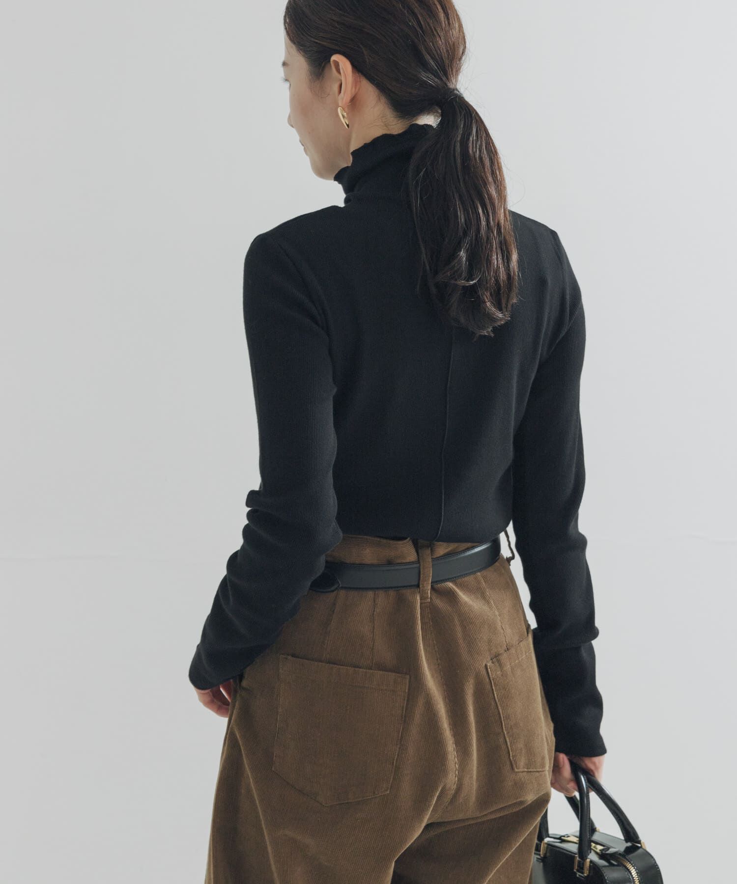 URBAN RESEARCH「『UR TECH』裏起毛タートルネックカットソー」|Tシャツ・カットソー|