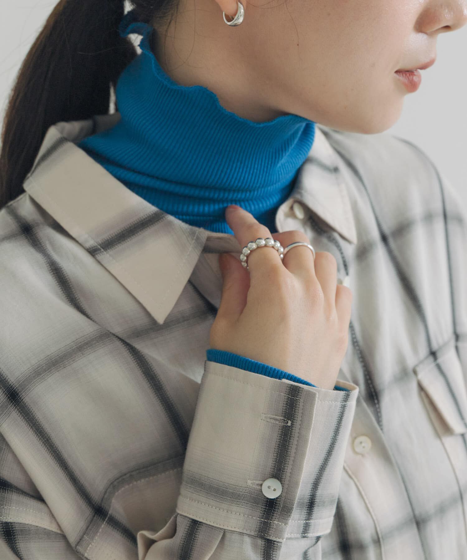 URBAN RESEARCH「『UR TECH』裏起毛タートルネックカットソー」|Tシャツ・カットソー|ブルー