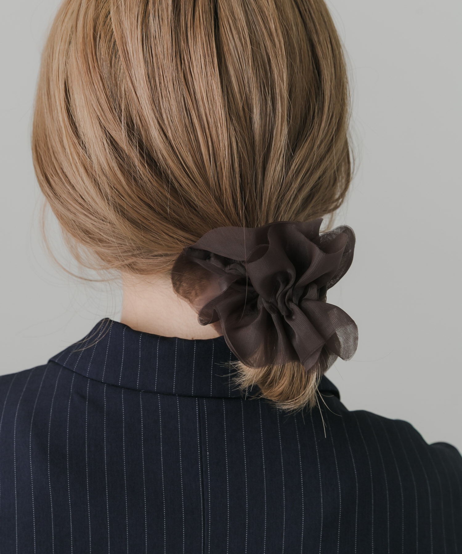 SMELLY「シアーフリルシュシュ」|ヘアゴム・シュシュ|