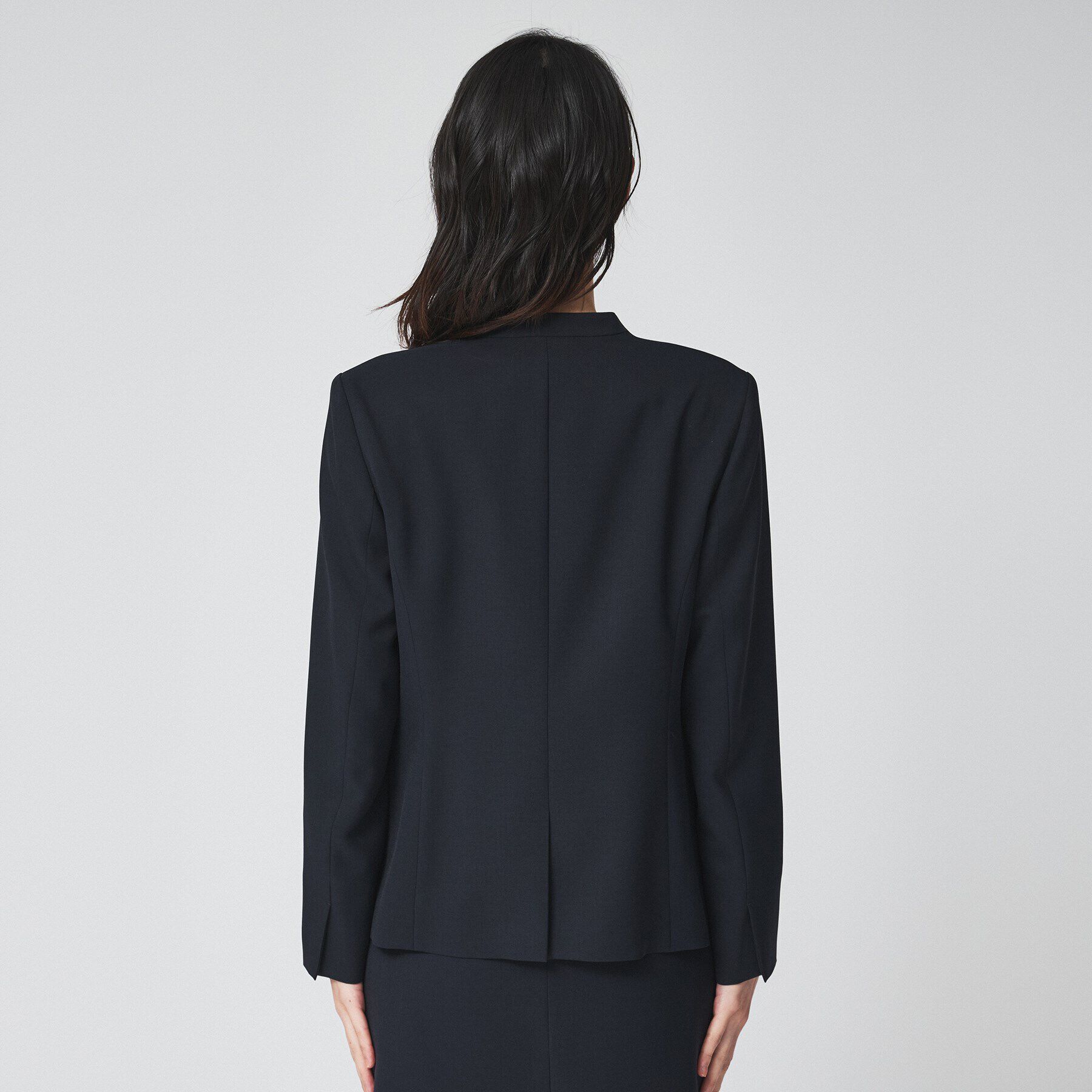 UNTITLED「【通勤スーツ/入卒/セレモニー】ライトウェイト ストレッチカラーレスジャケット」|ノーカラージャケット|