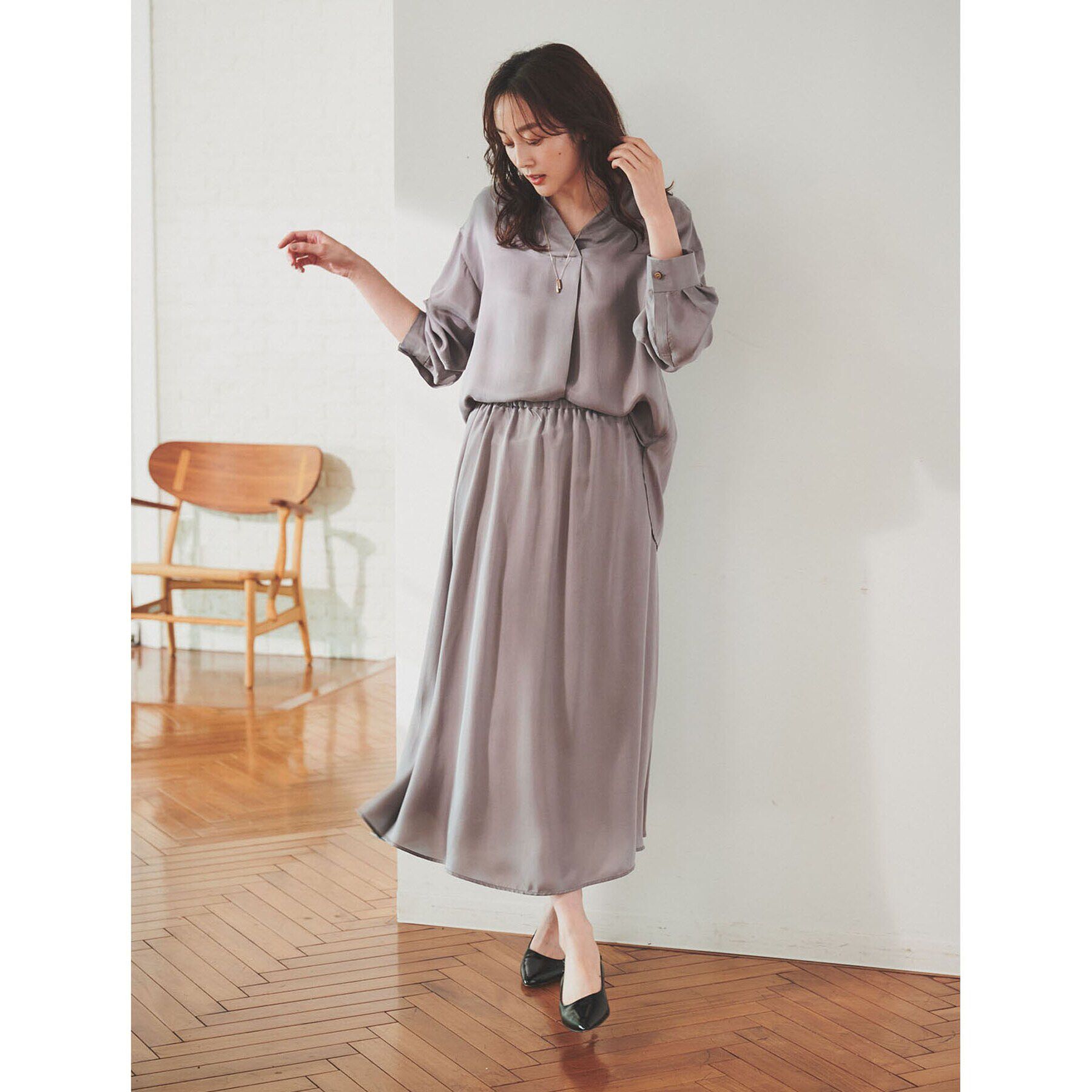 UNTITLED「【セットアップ可能/パウダータッチ】シルキーキュプラ スキッパーブラウス」|シャツ・ブラウス|