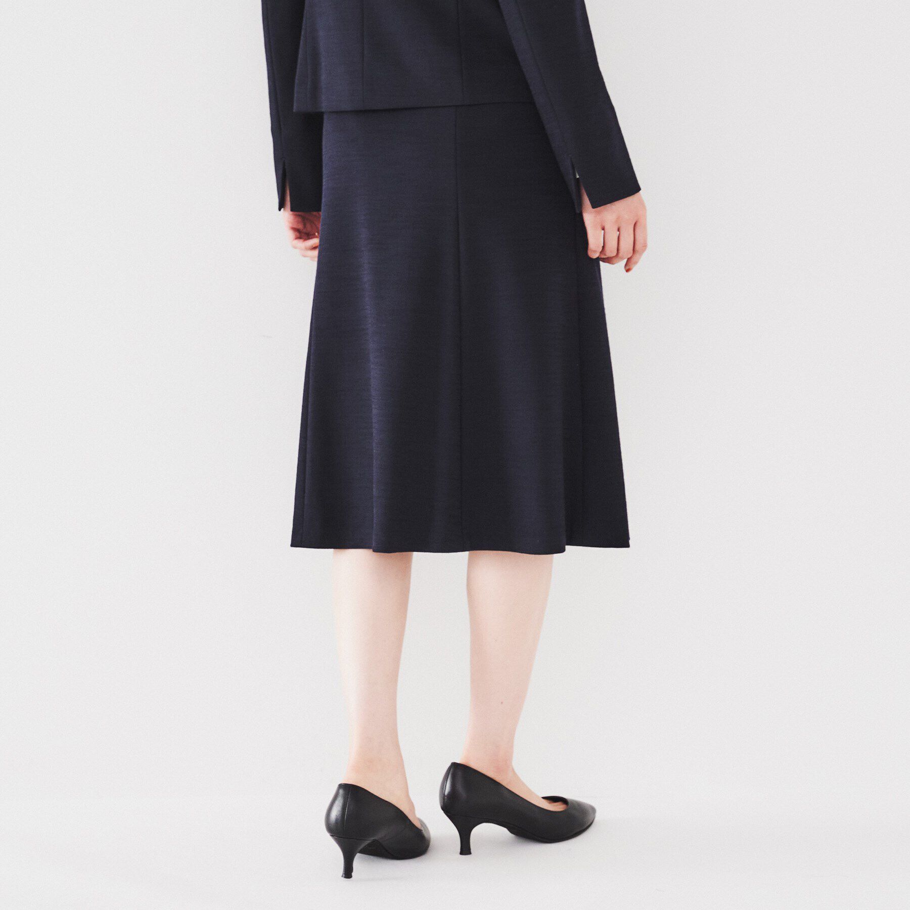 UNTITLED「【通勤スーツ】ウール混ジャージ マーメイドスカート」|スカート|