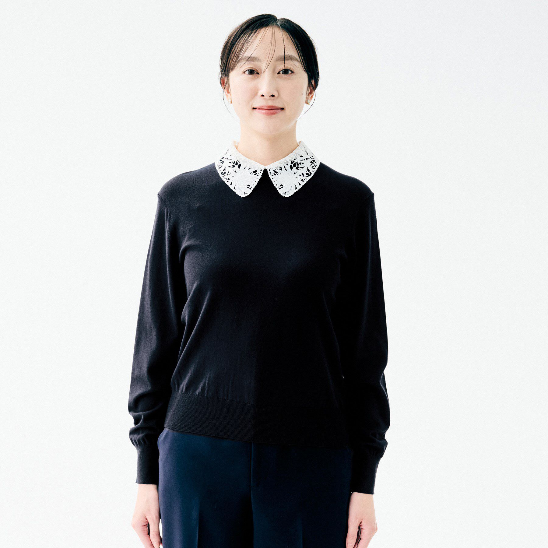 UNTITLED「【洗える/カジュアルフォーマル】2WAYレース襟ニットプルオーバー」|ニット・セーター|