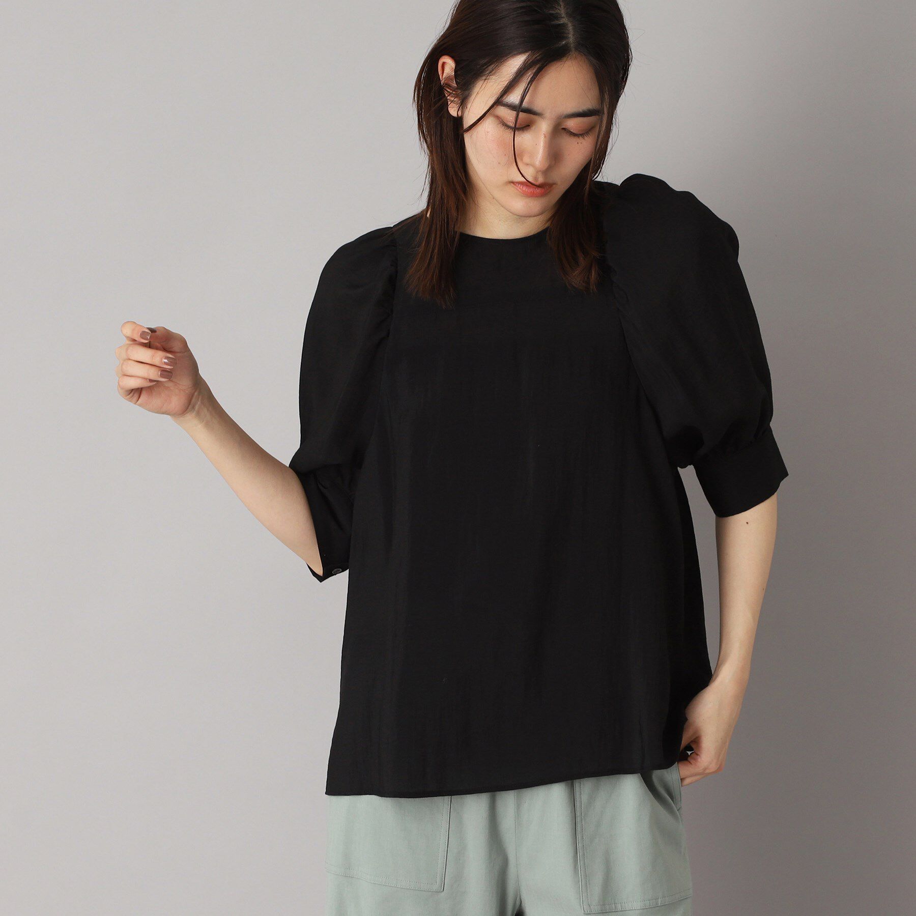 DRESSTERIOR「【洗える/清涼感】ボリュームスリーブバックジップブラウス」|シャツ・ブラウス|