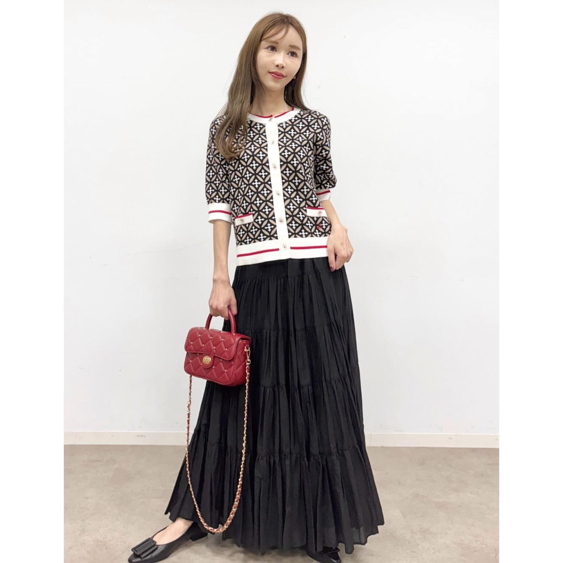 DRESSTERIOR「【美人百花/モデル美香着用】オーバーラップサークルハーフスリーブカーディガン」|カーディガン|