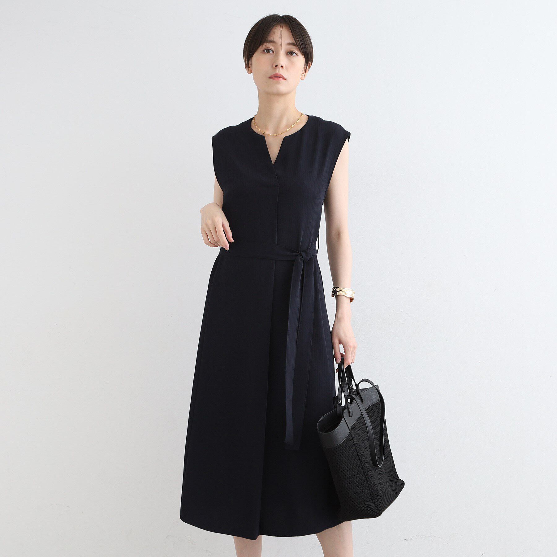 INDIVI「【洗える／UVケア／接触冷感／吸水速乾】ジレ風デザインワンピース」|ワンピース|ネイビー(094)