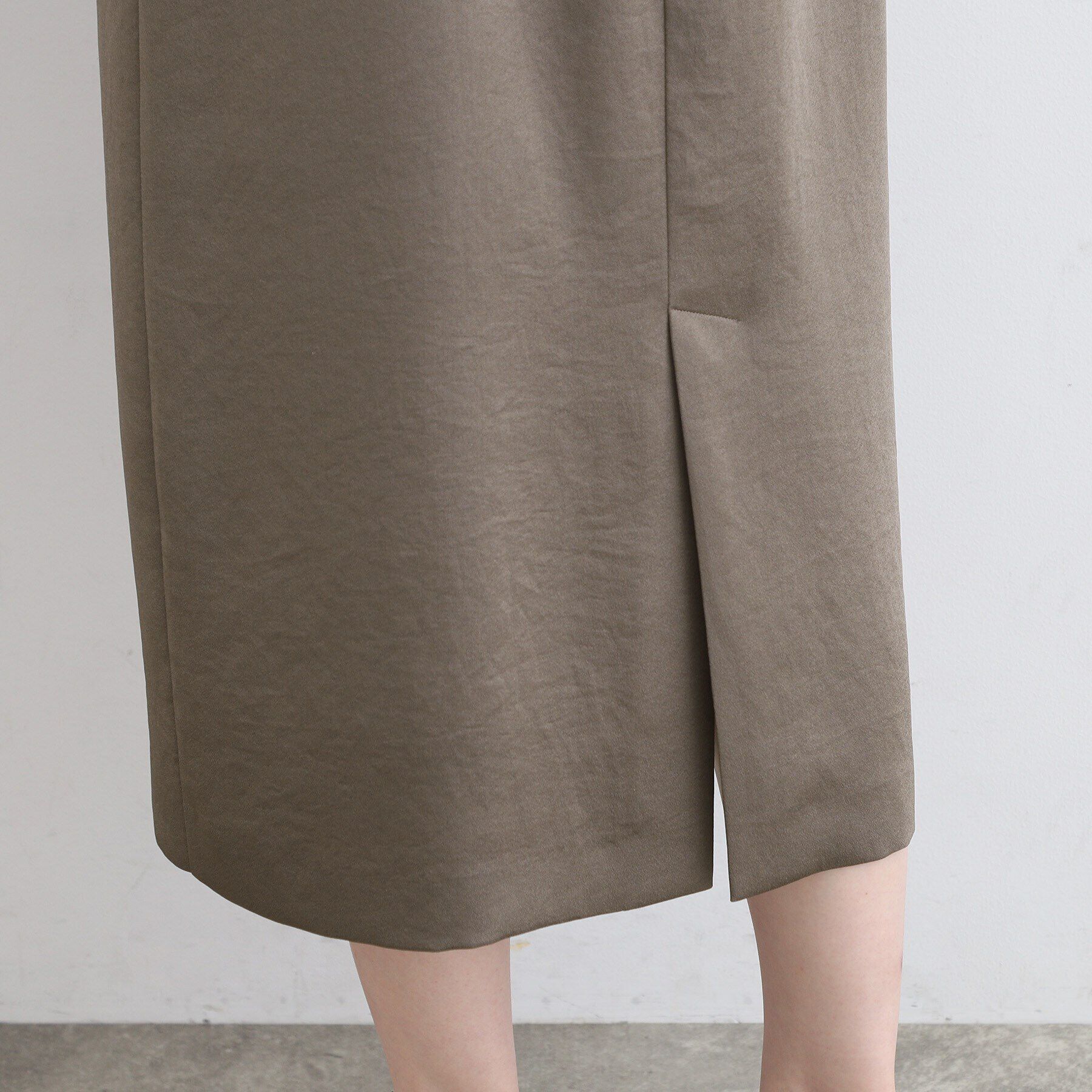 INDIVI「【こなれSETUP／洗える／サテン】キャミワンピース」|ワンピース|