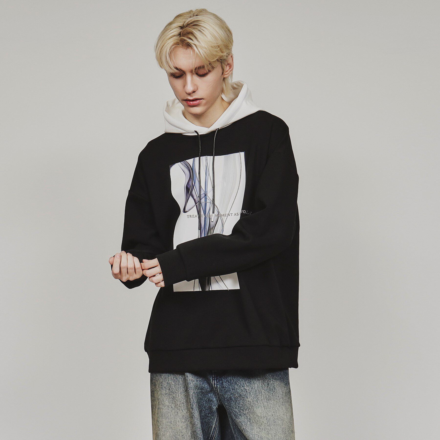 tk.TAKEO KIKUCHI「バイカラーフードスモークパーカ」|パーカー|