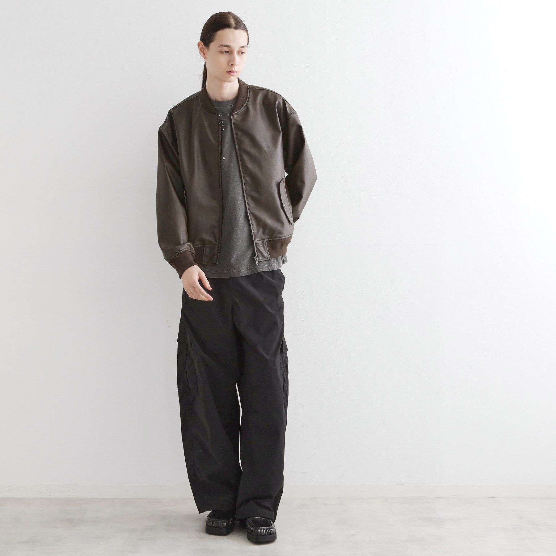 tk.TAKEO KIKUCHI「シンセティックレザー MA－1」|ブルゾン・スタジャン|