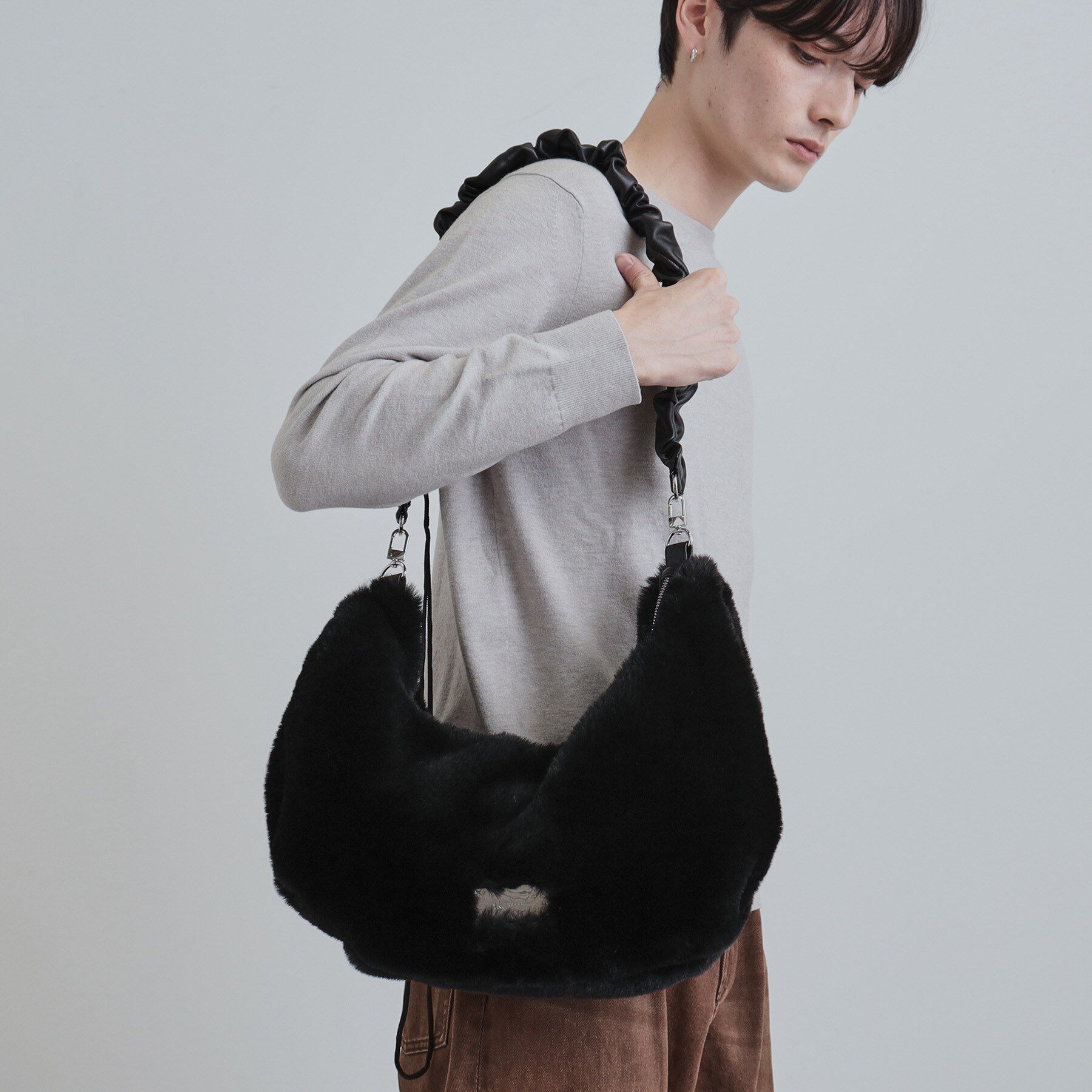 tk.TAKEO KIKUCHI「【2WAY】ラウンドハンドルバッグ」|ショルダー・メッセンジャー|