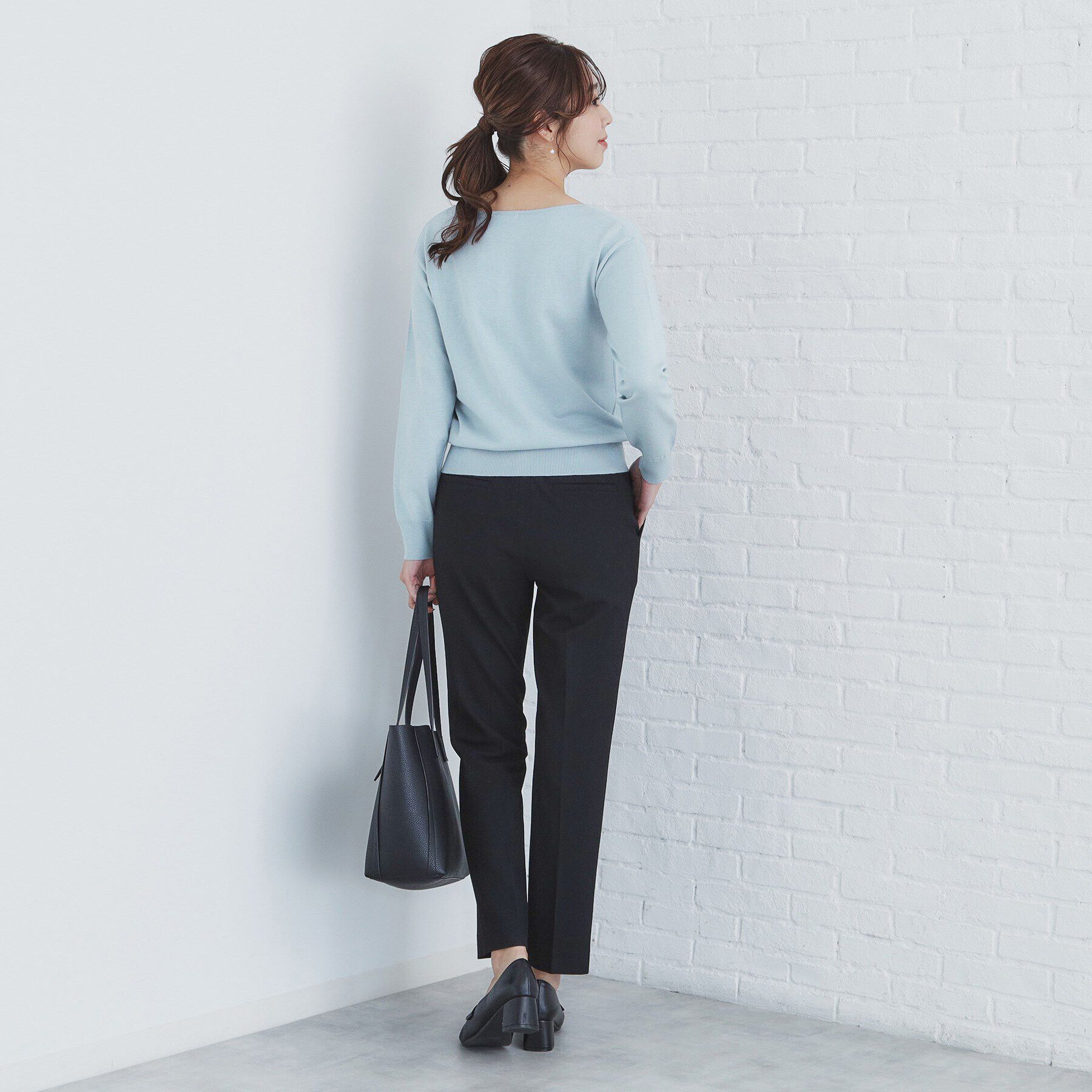 index「レースレイヤードVネックニット【洗濯機洗い可】」|ニット・セーター|