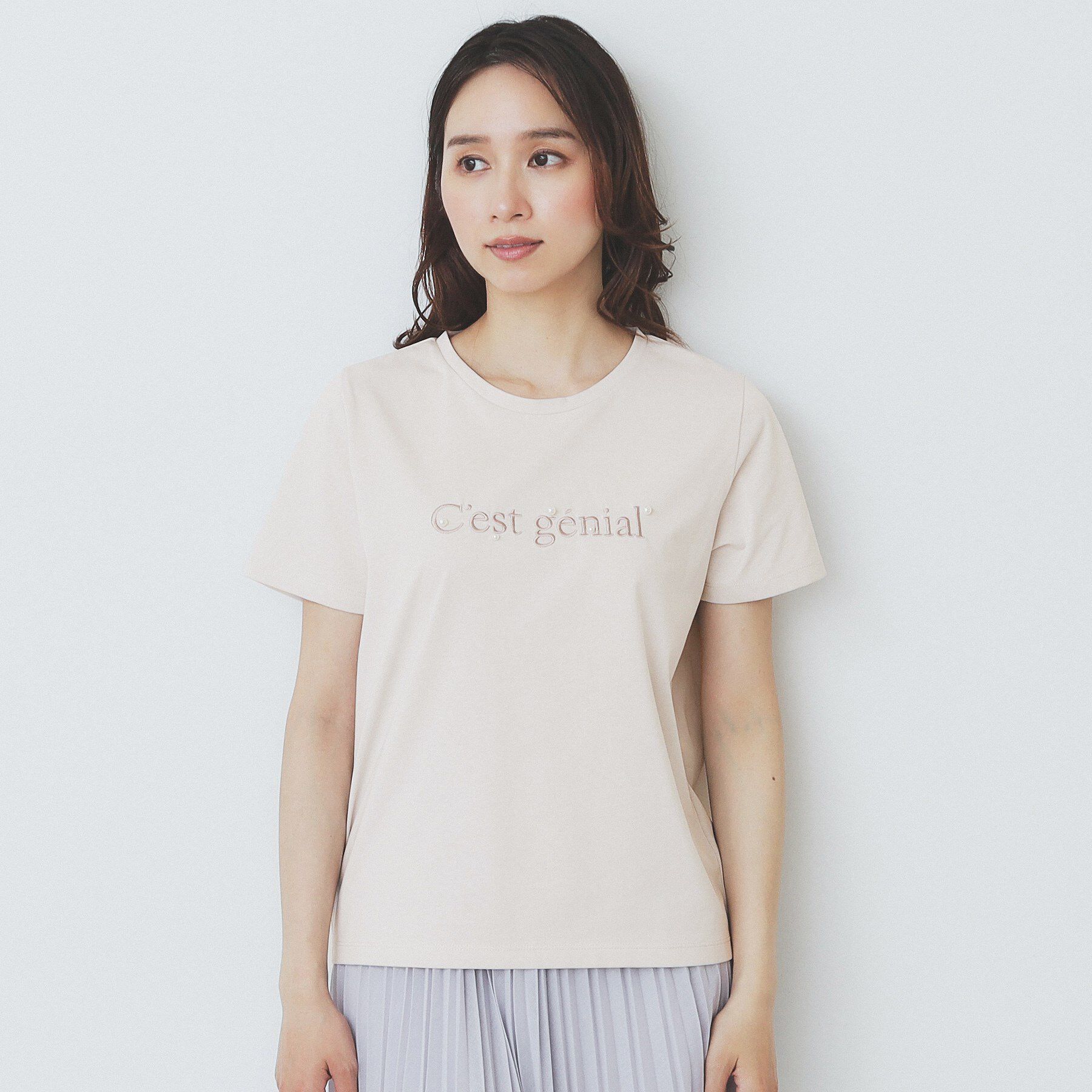 index「パール調刺繍ロゴTシャツ【汗ジミ防止/吸水速乾/接触冷感/UVケア/洗濯機洗い可】」|Tシャツ・カットソー|
