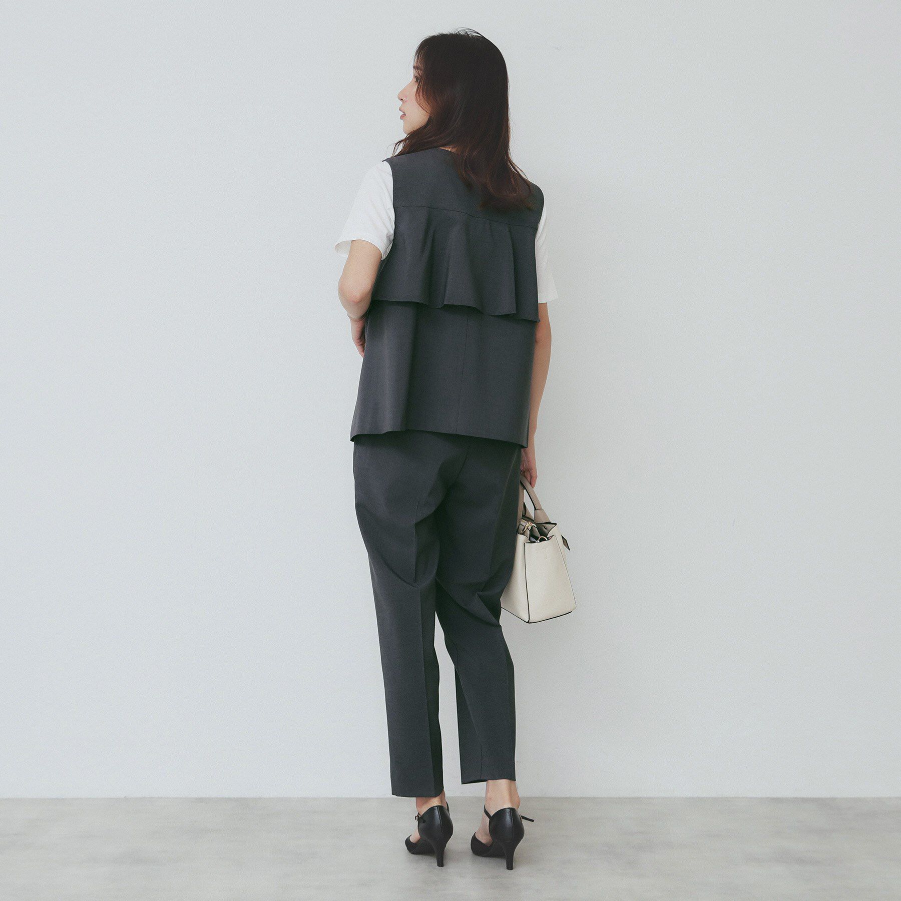 index「バックフリルデザインジレ/セットアップ可【洗濯機洗い可/接触冷感/吸水速乾/ストレッチ】」|ベスト・ジレ|