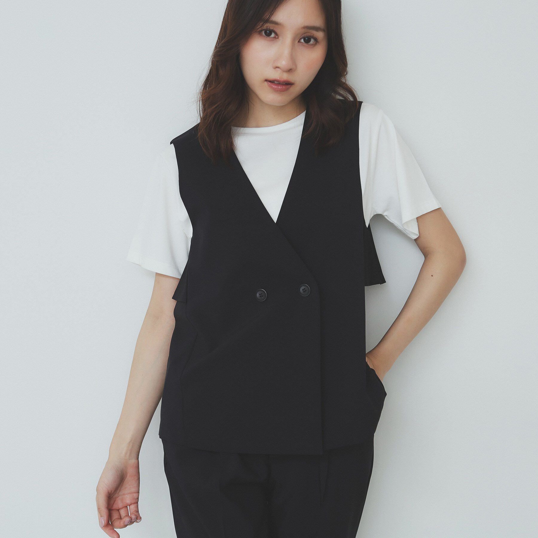 index「バックフリルデザインジレ/セットアップ可【洗濯機洗い可/接触冷感/吸水速乾/ストレッチ】」|ベスト・ジレ|ブラック(019)