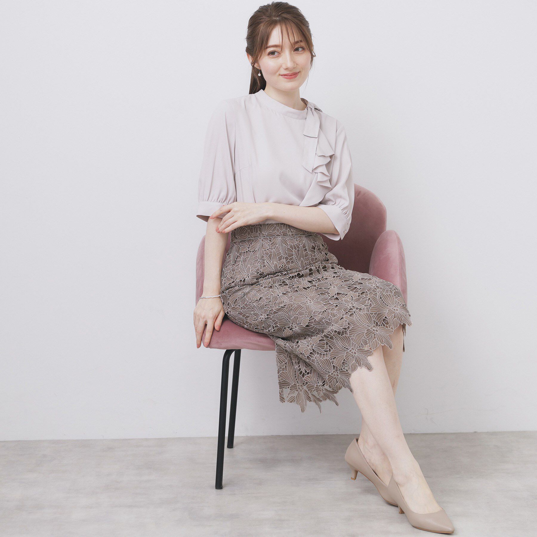 index「ロールカラーアシメフリルリボンブラウス【洗濯機洗い可/イージーアイロン】」|シャツ・ブラウス|